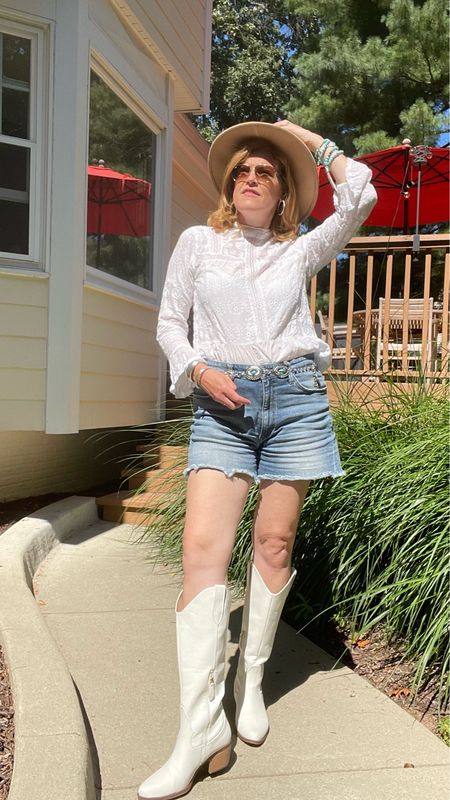 Happy Labor Day! Swinging into September with my new white western boots. Are you into western boots this fall? 

#LTKSeasonal #LTKunder100 #LTKunder50