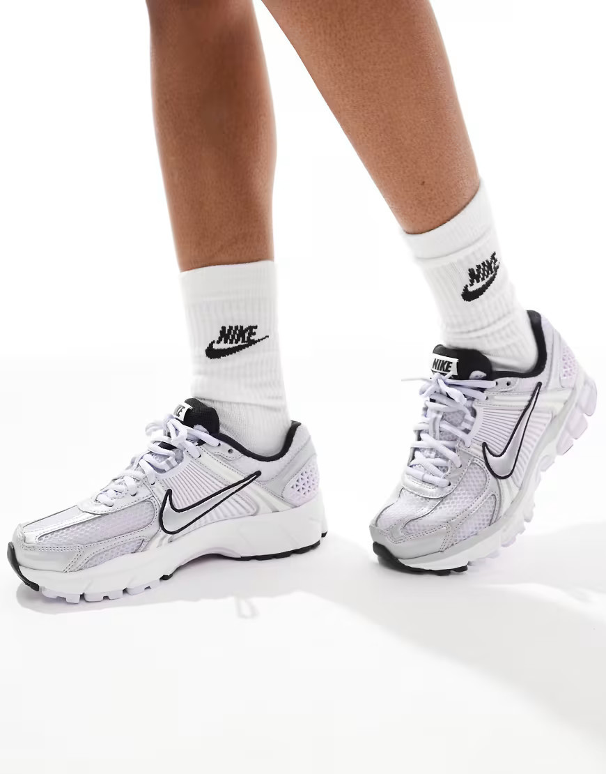 Nike Zoom Vomero 5 sneakers in light purple and silver | ASOS (Global)