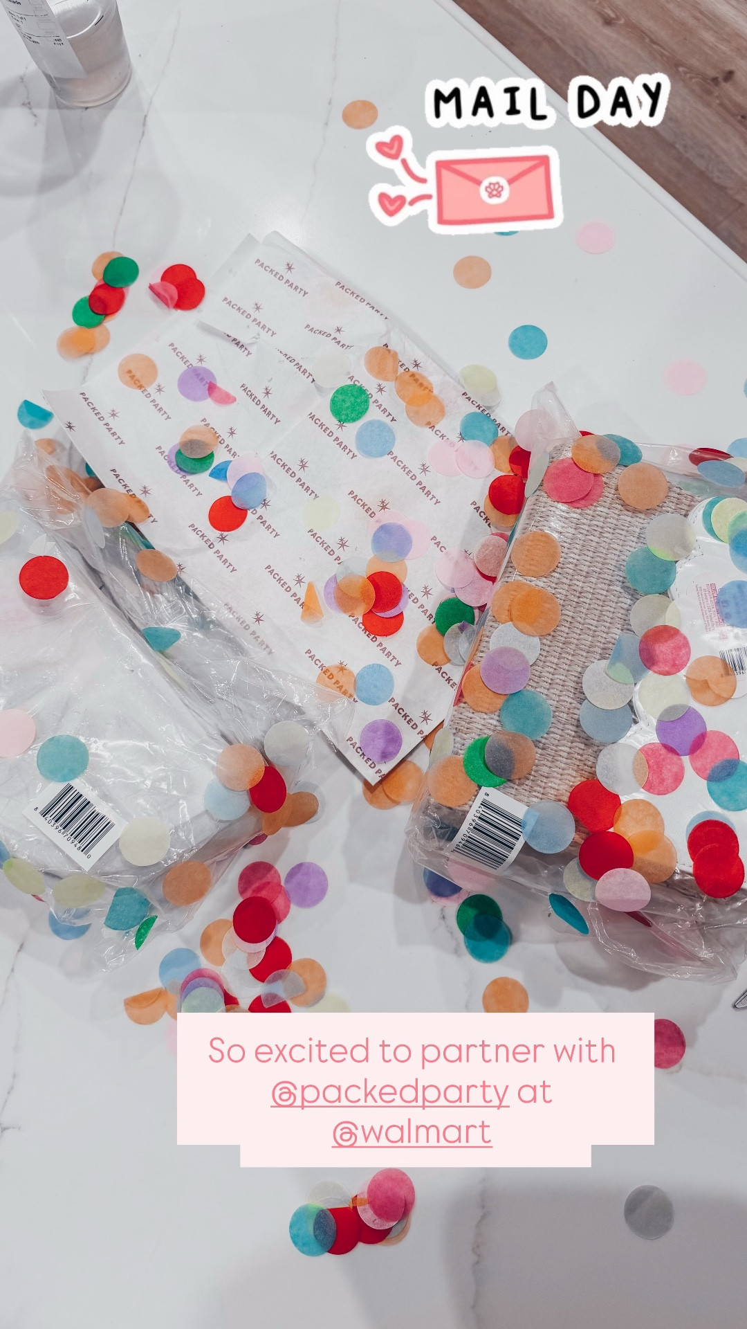 Partnering with Packed Party 🤩 NOW available at Walmart!! They have the cutest accessories and party decor! @Packed Party 

#LTKhome #LTKstyletip #LTKfindsunder50