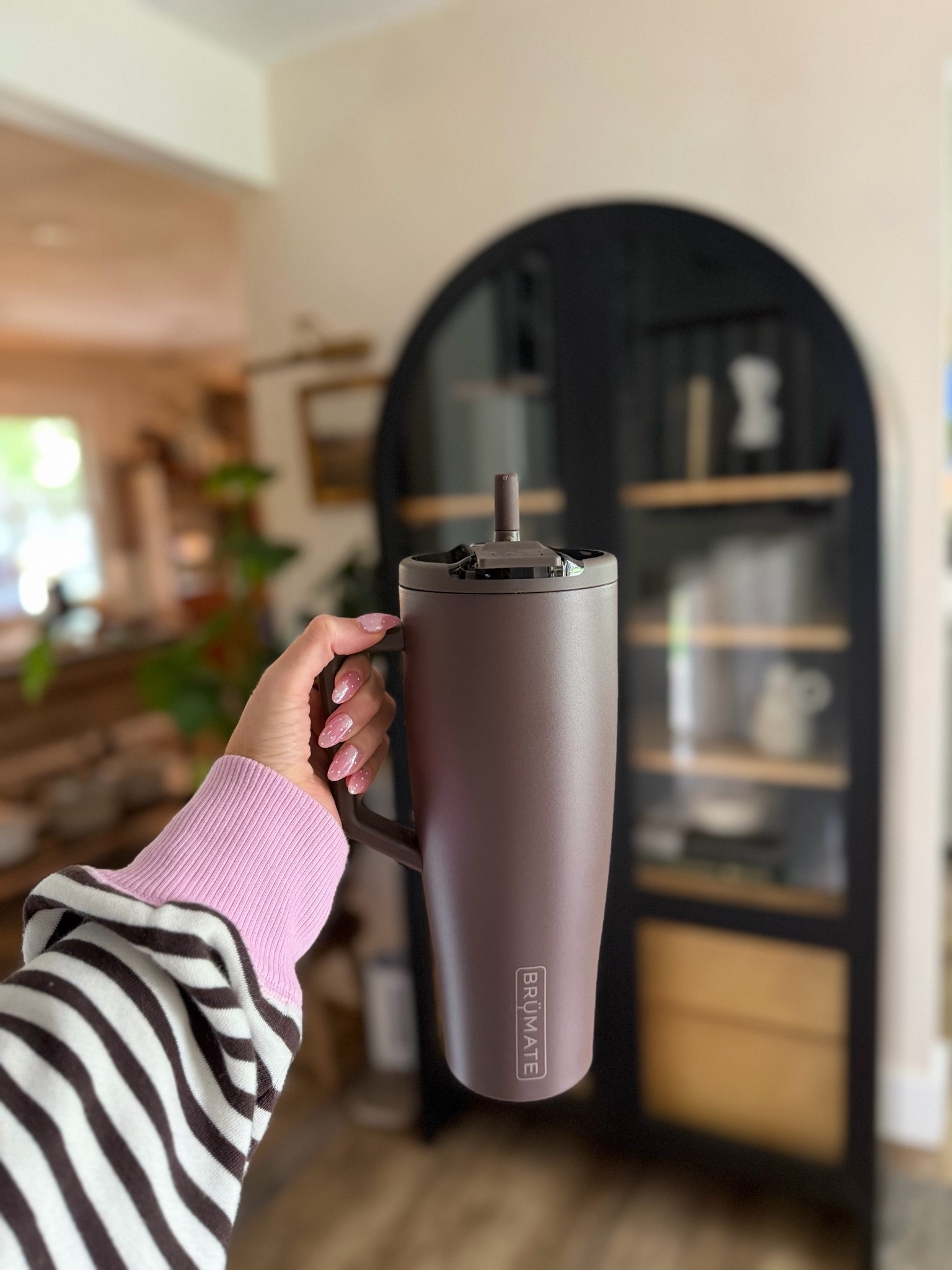 Think I’m officially a Brumate girly 🙈 had to grab this Java color — soo cute for fall 🤎 idk why but I really prefer drinking my water out of their cups! I think it may be the metal straw?? It just tastes so cold and the flow or something is elite! I have the 40oz! 

Java, espresso season, dark brown, Brumate flip

#LTKmomlife #LTKHome