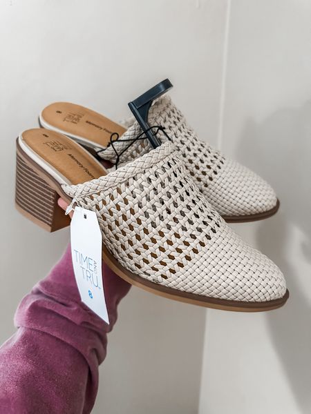 The cutest woven mules for spring for under $20!

#LTKshoecrush #LTKSpringSale #LTKfindsunder50