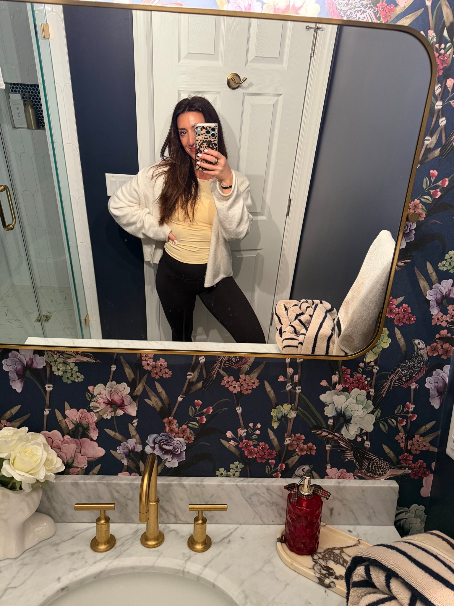 Travel fit and loving the butter 🧈 yellow color 

#LTKActive #LTKdayinmylife #LTKTravel