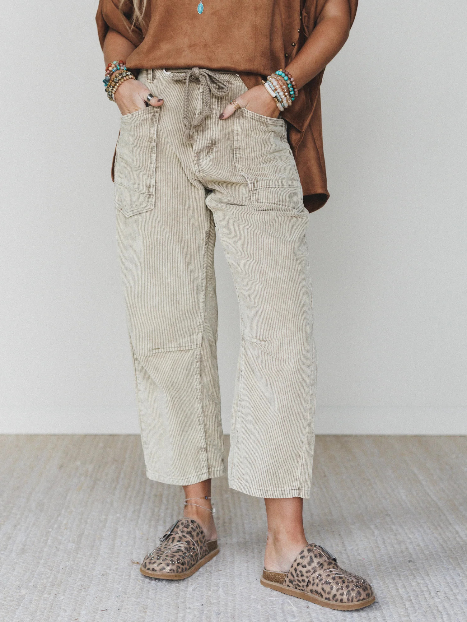Fall Feeling Corduroy Barrel Pants - Olive Taupe | Three Bird Nest