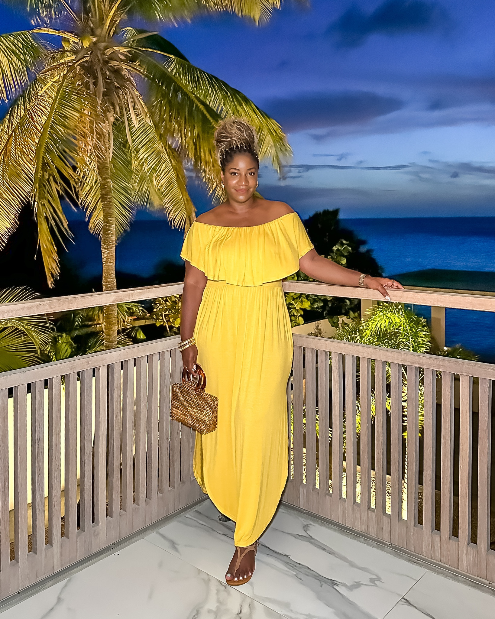 This dress is one of my faves! 💛 So easy to throw on and look pretty. I have it in several colors too. TTS - wearing a L. #FoundItOnAmazon

#LTKFindsUnder50 #LTKStyleTip #LTKTravel
