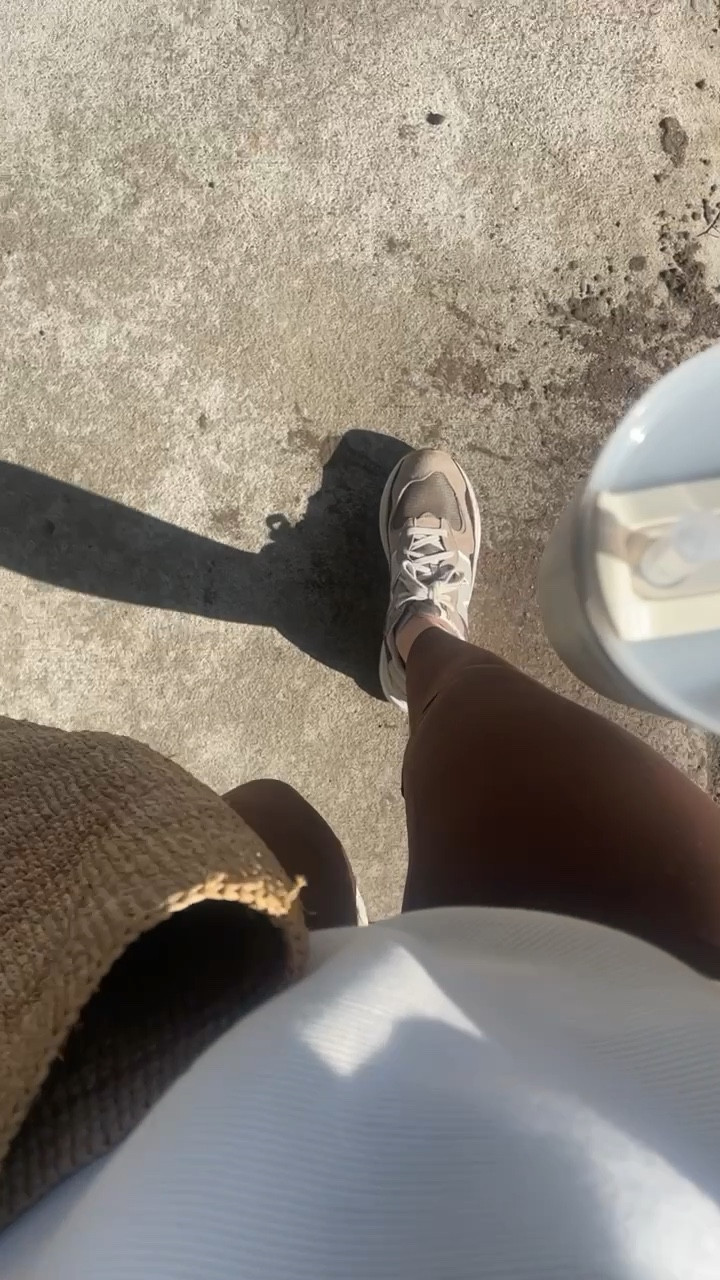 My early morning therapy fit

#LTKfit #LTKSeasonal