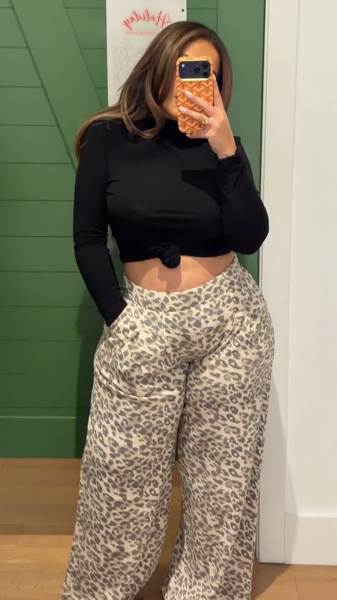 Loving aerie these days for loungewear! I wore a size medium in the pants. 

Cozy set, winter style, affordable fashion, comfy outfit, airport outfit, travel outfit, casual chic style, midsize fashion 

#LTKPetite #LTKMidsize #LTKootd