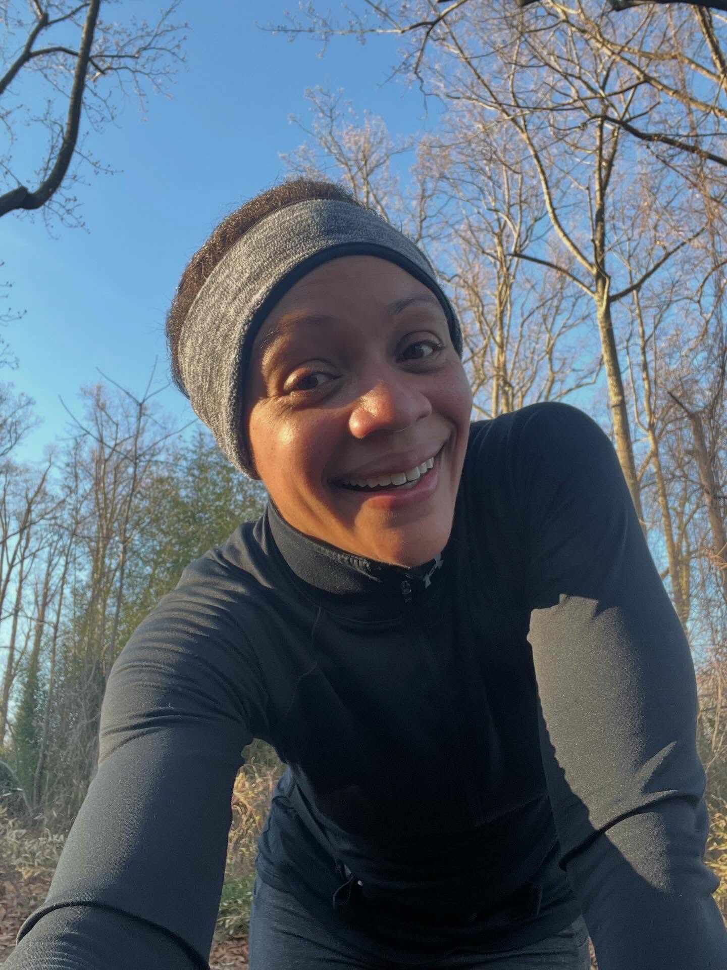 I feel like I’m still trying to learn how to do a progression run. My @trainestcoach plan had this one on the schedule for today. I was to jog for 8 minutes,medium pace for 8 minutes and then fast for 4. I should’ve been more strategic so the fast part would’ve been on the flatter part of the run, but reality is a lot of races I do end with hills and then a nice mini straight away. I’m trying to get ready as best I can.

Happy Friday!