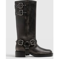 Flat distressed boots with buckles - Women's All | Stradivarius United Kingdom | Stradivarius (UK)