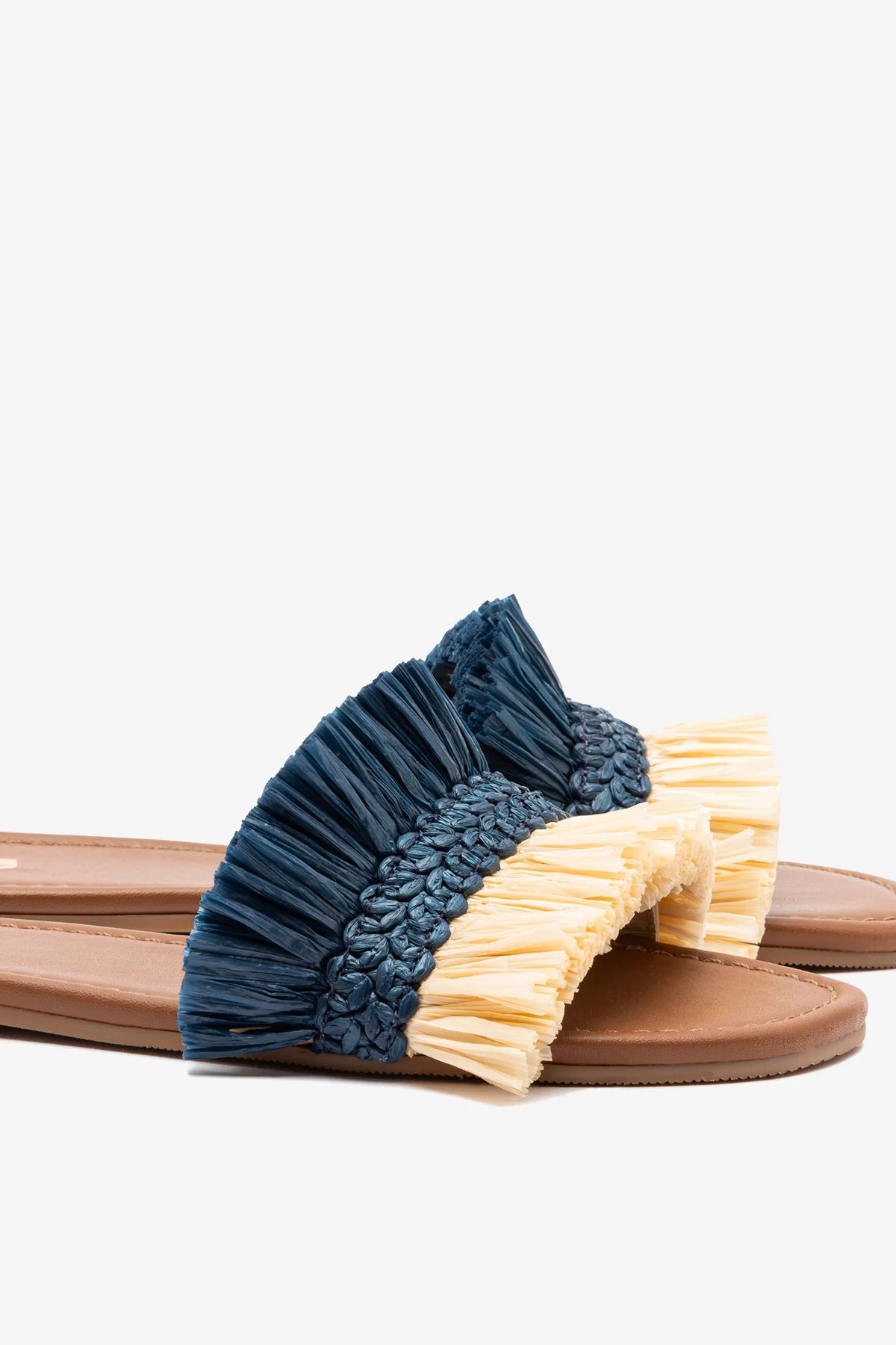 Bahia Fringe Flat In Beige And Navy Raffia | Larroude