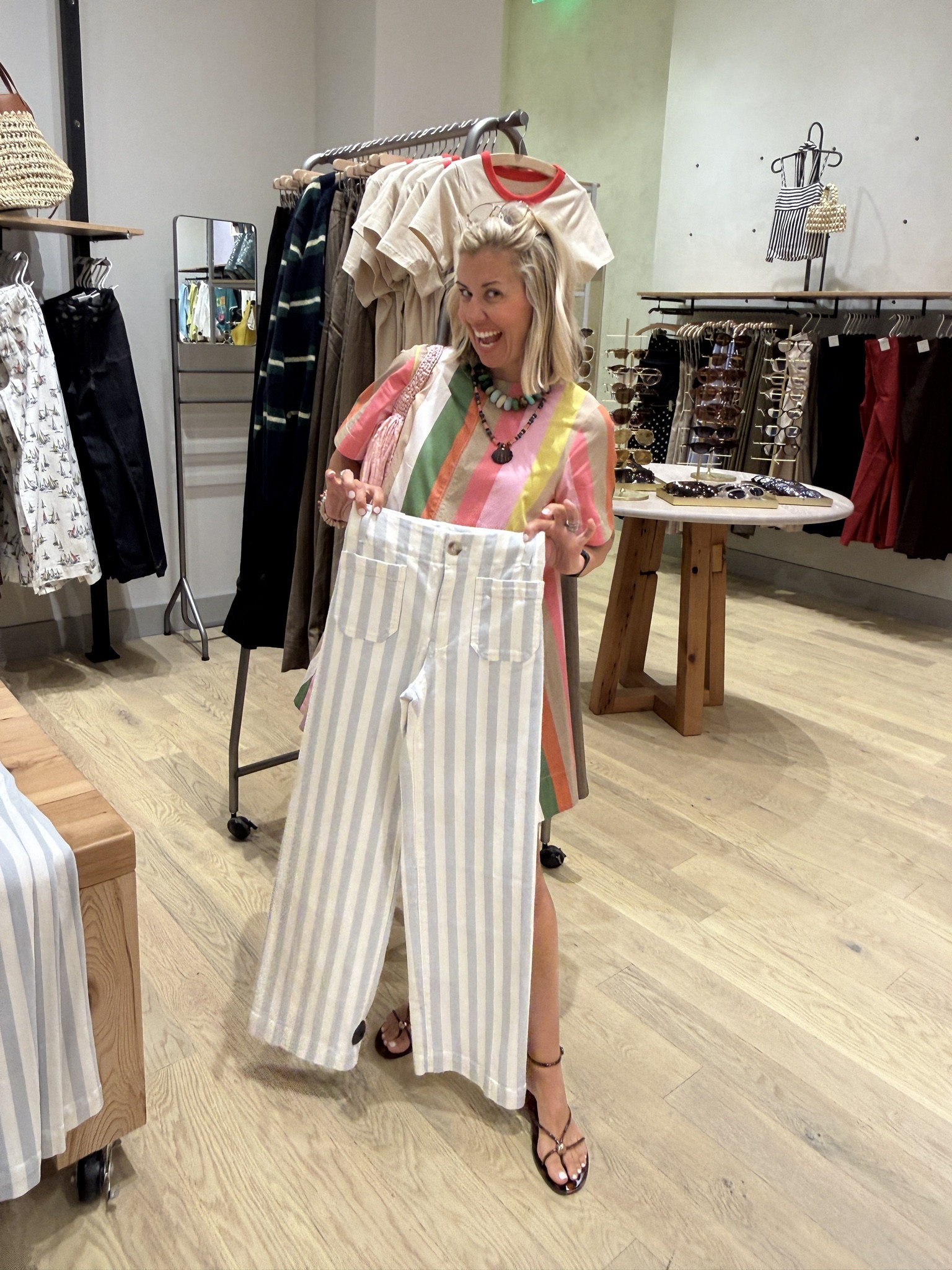 Ca you even with these pants??  

*Use my code CATHERINE20 for 20% off Orders of $100+ at Anthropologie 
*Dates: Thursday 6/25 – Sunday 6/28

 *Use my code Catherine20 at A+B
 *Use code Mixandmatchmadness at Loopy

#LTKdayinmylife #LTKmomlife #LTKselfcare