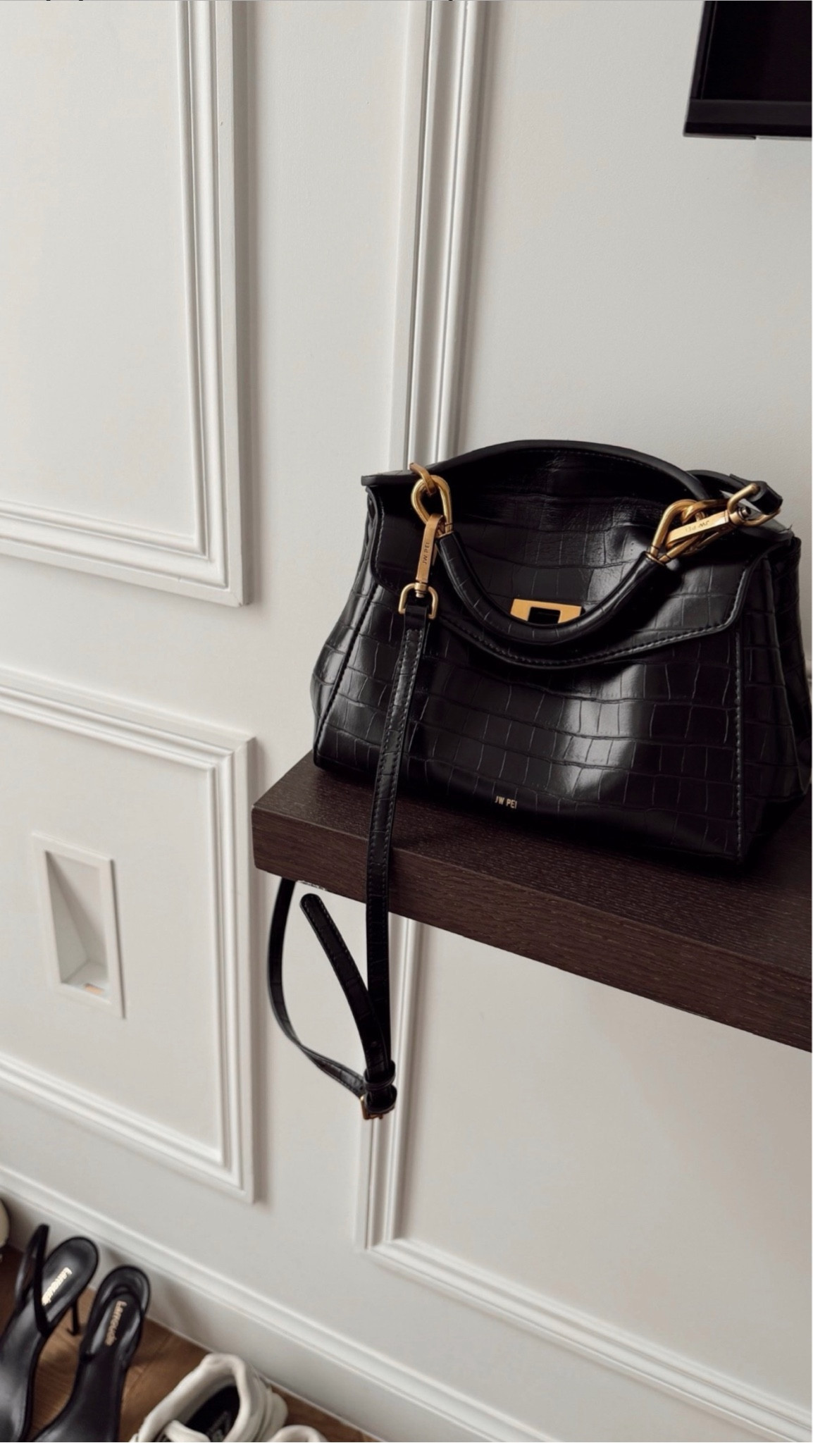 You girls know that when I love something I will buy it in multiple colors. Wore this bag on repeat all over Paris and easily one of my favorite finds recently!
StylinByAylin, Aylin #Amazon #bag #paris 

#LTKootd #LTKgrwm #LTKBeauty