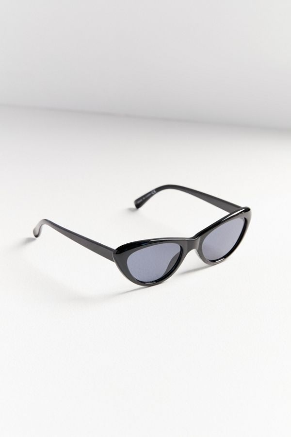 Essential Cat-Eye Sunglasses | Urban Outfitters (US and RoW)
