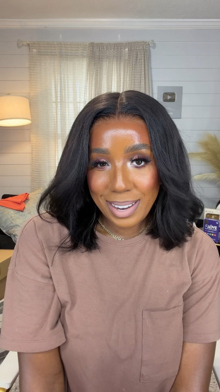 I know yall been waiting for this one… I’m in love with this black wig yall from Isee hair 🥰 #hair #iseehair
FYI: This one is 180% density but the one I have 250%