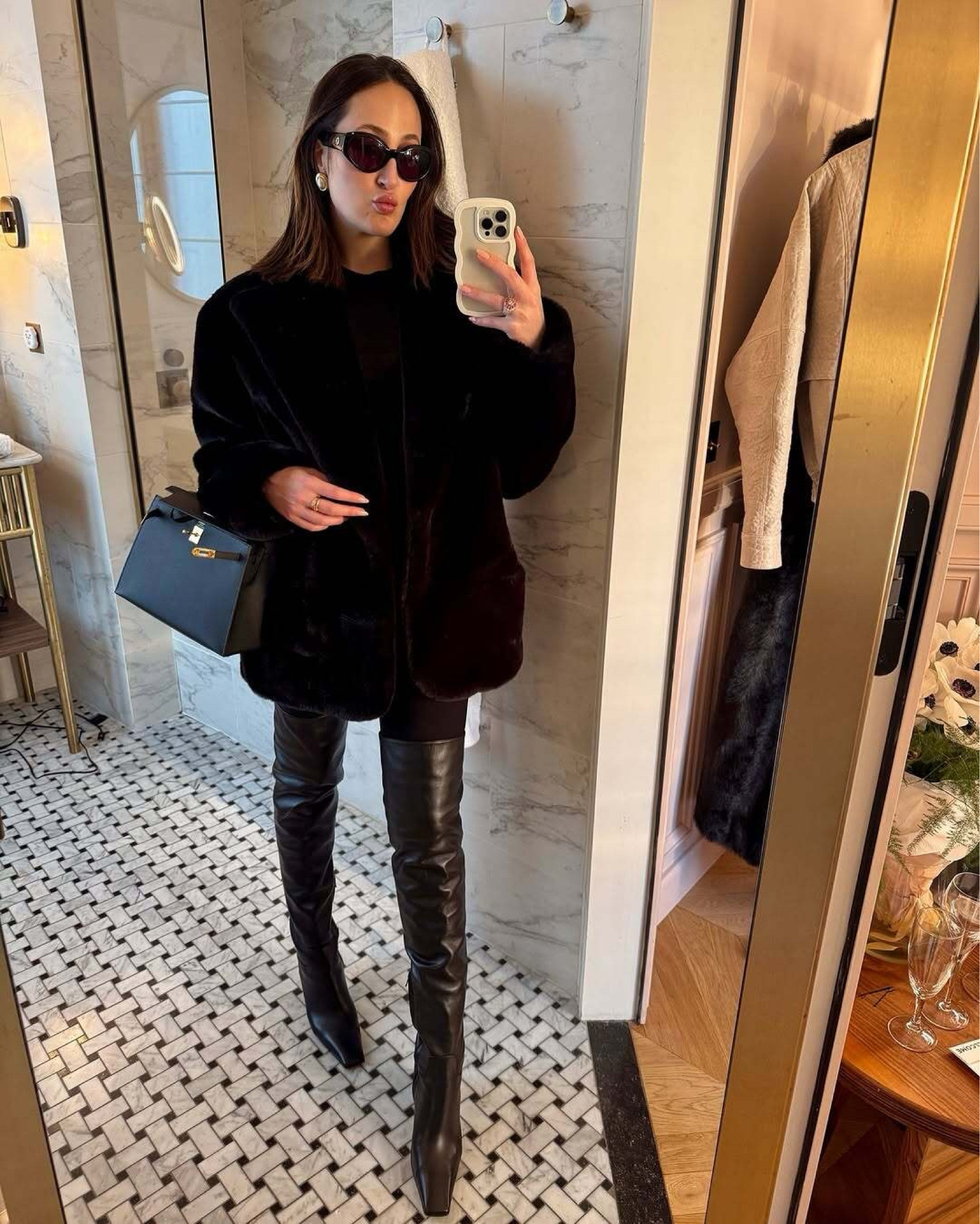 tall leather boots 🖤 >>>