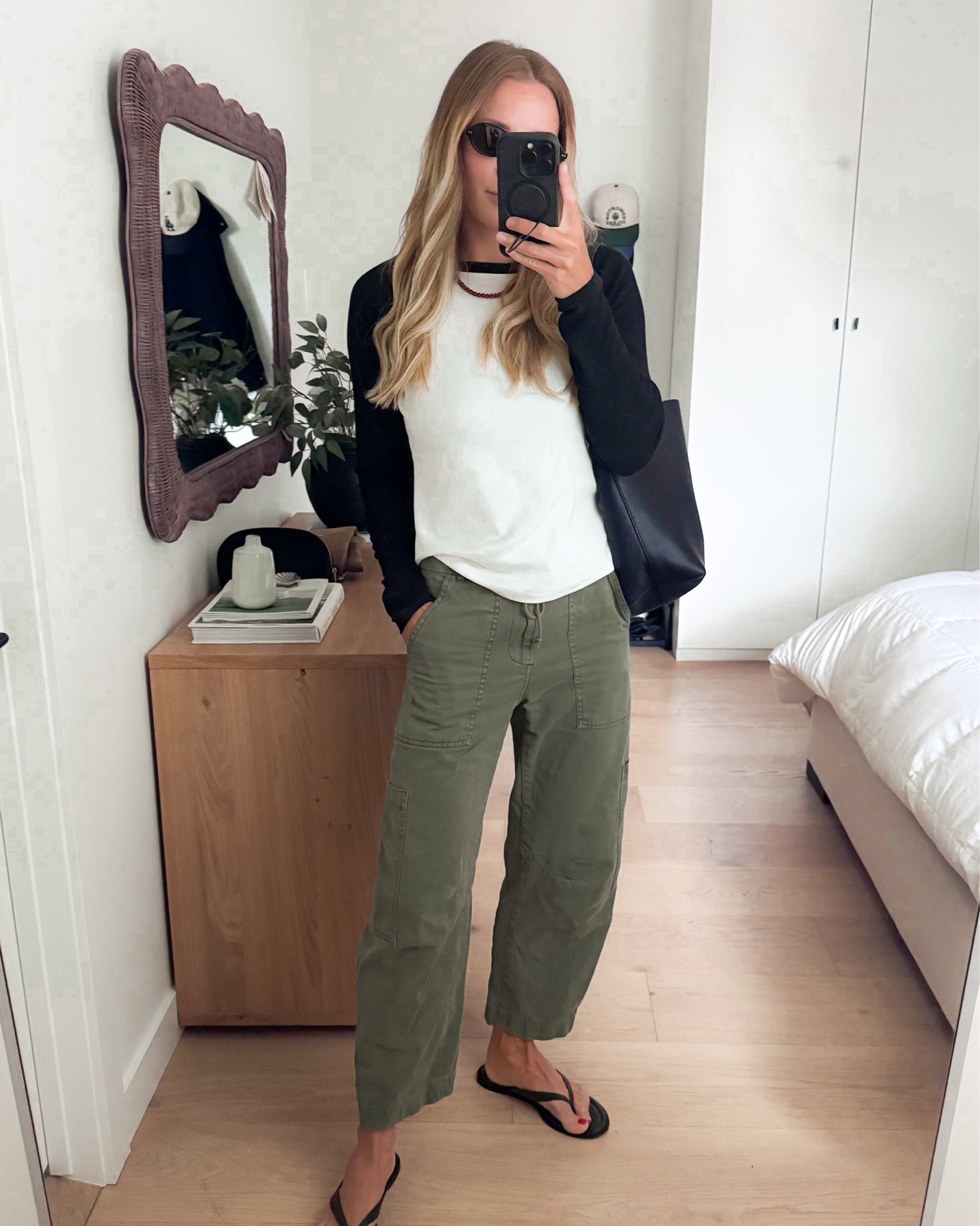Very into the return of the raglan tee/baseball tee. It’s giving 90s Rachel Green and is perfect for an early fall/ September outfit. And I got it on sale!

#LTKcanada #LTKfall #LTKsale