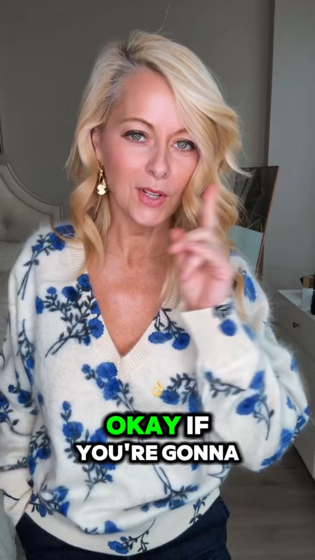 On sale now! 30% off store wide!! Grab it now before they sell out. I’m obsessed with this gorgeous cashmere sweater. Perfect for the winter or Spring. 



#LTKSaleAlert #LTKHoliday #LTKootd