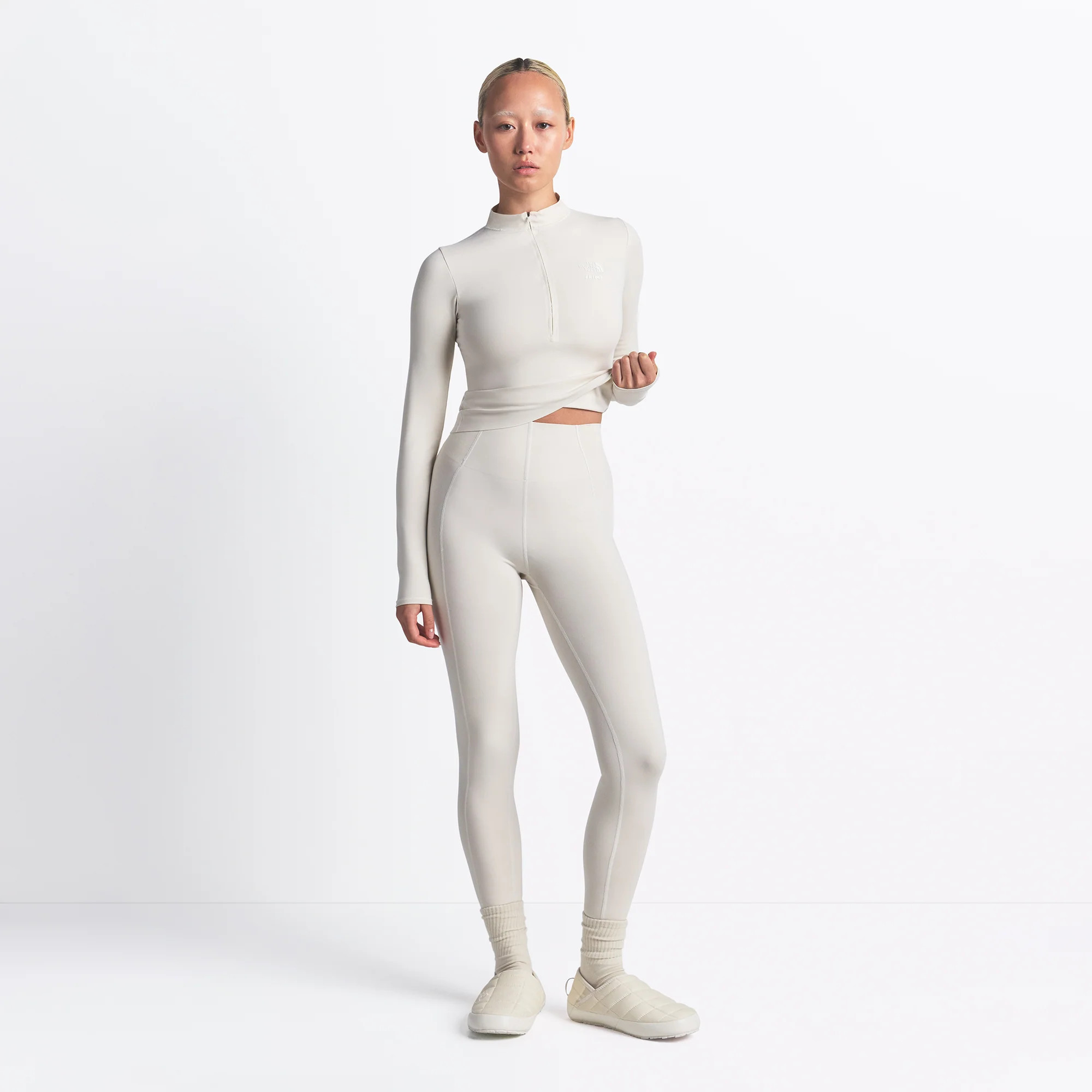 SKIMS Refina Legging | White | Small | The North Face X SKIMS | SKIMS (US)