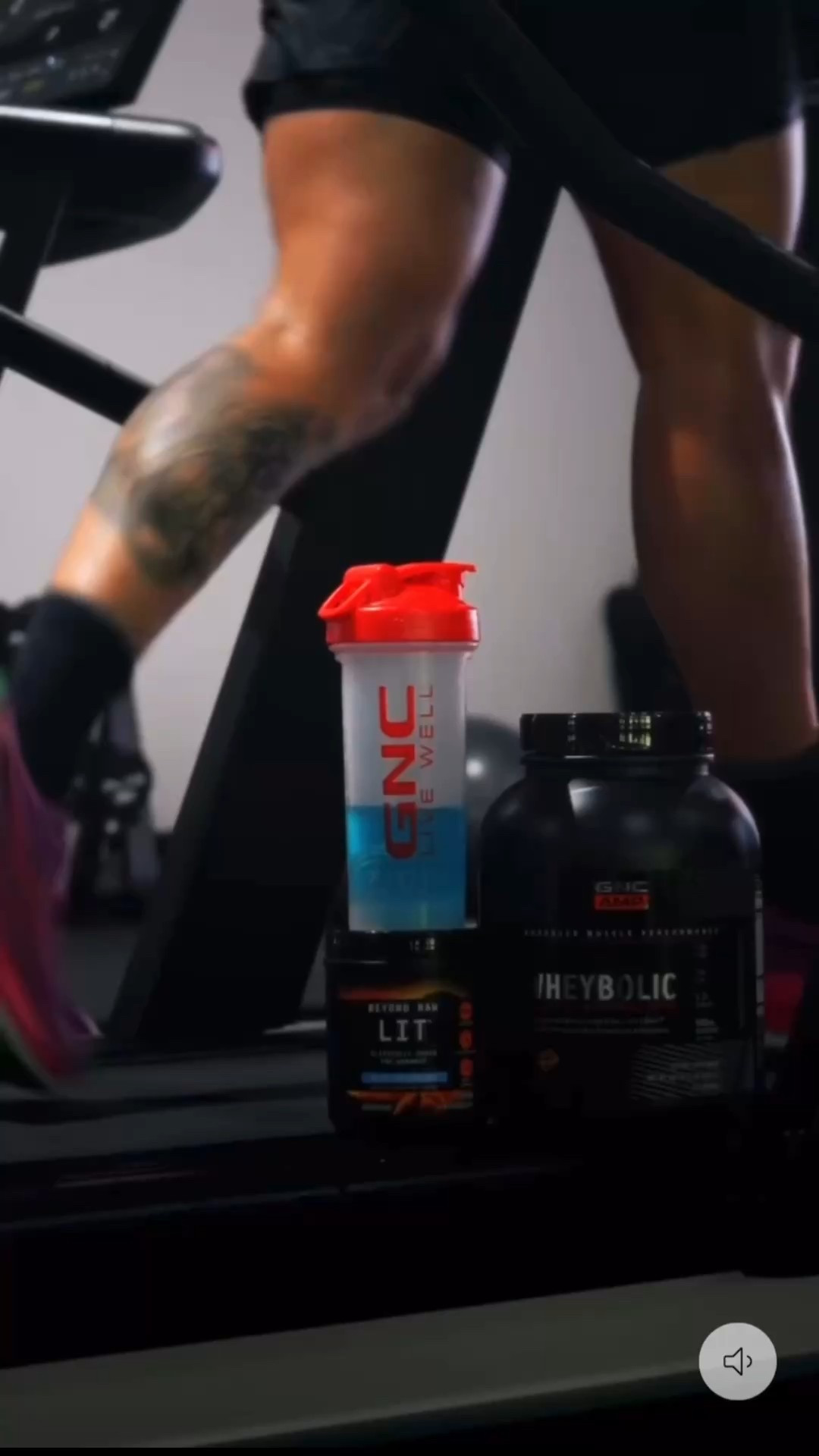 Training continues to increase for the 7-Day Treadmill world record.

#GNCPartner #TeamGNC @gnclivewell


#LTKMens #LTKActive