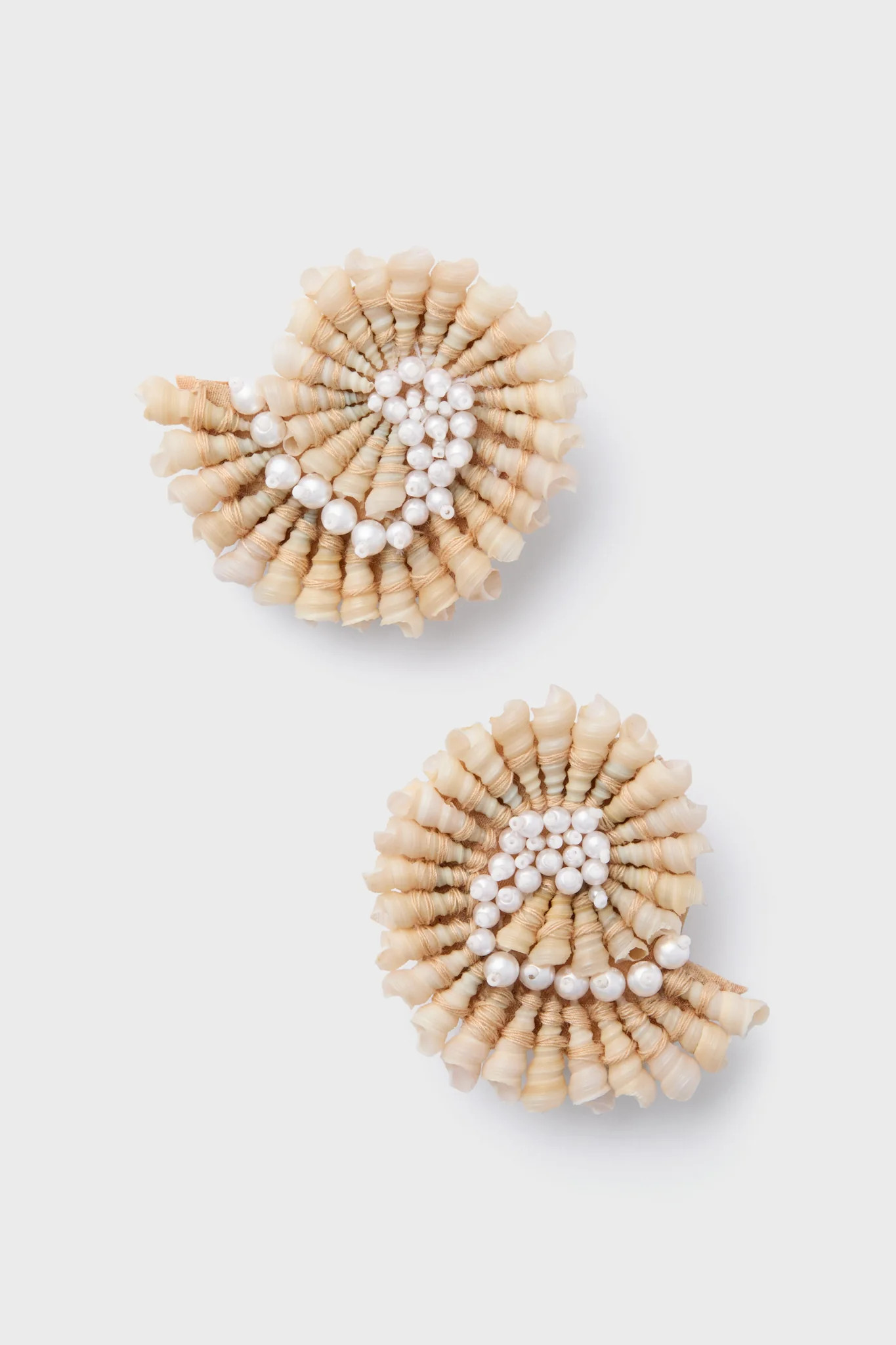 Neutral Ryah Studs | Tuckernuck (US)
