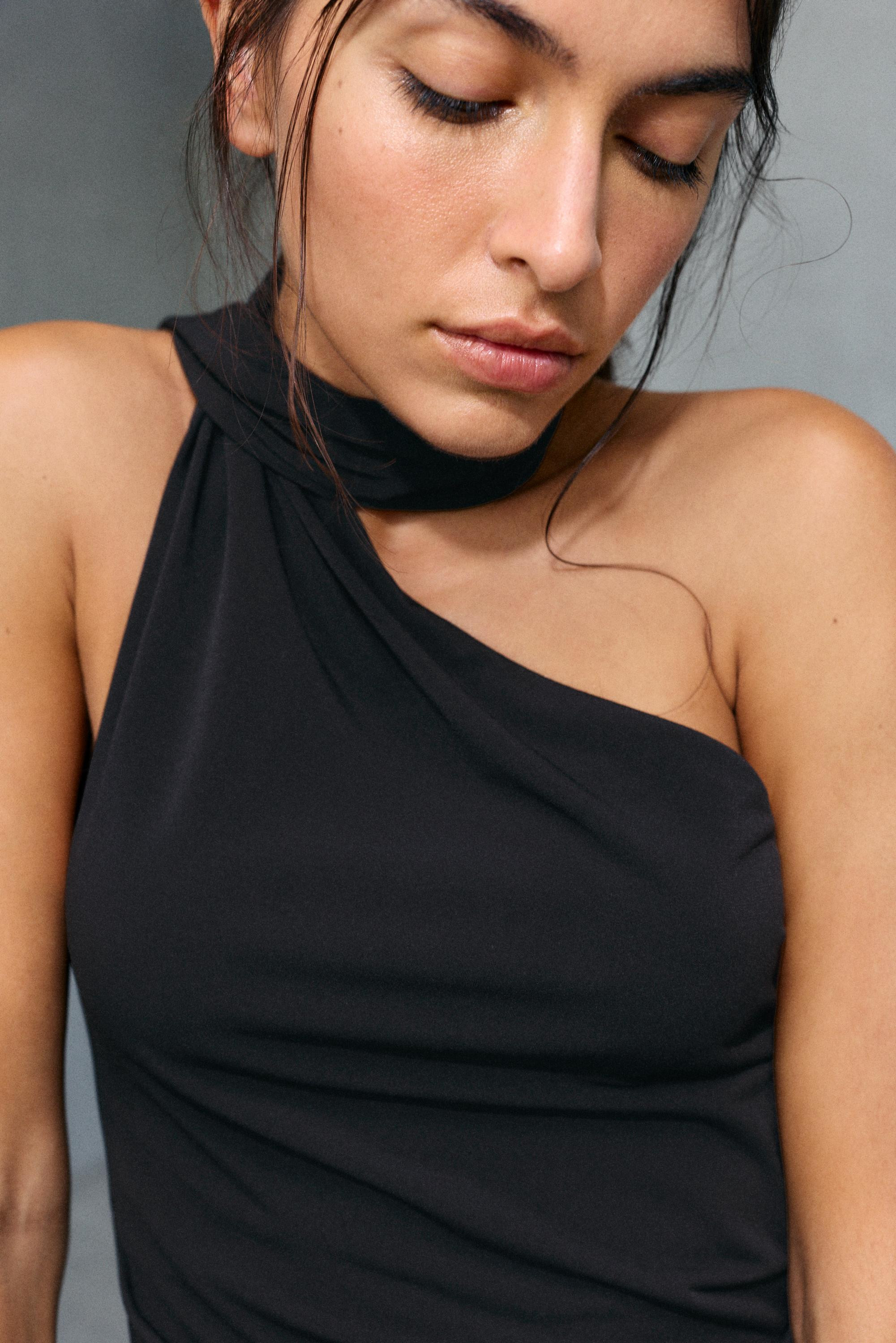 Scarf-style halter top | Pull&Bear United Kingdom | PULL and BEAR UK