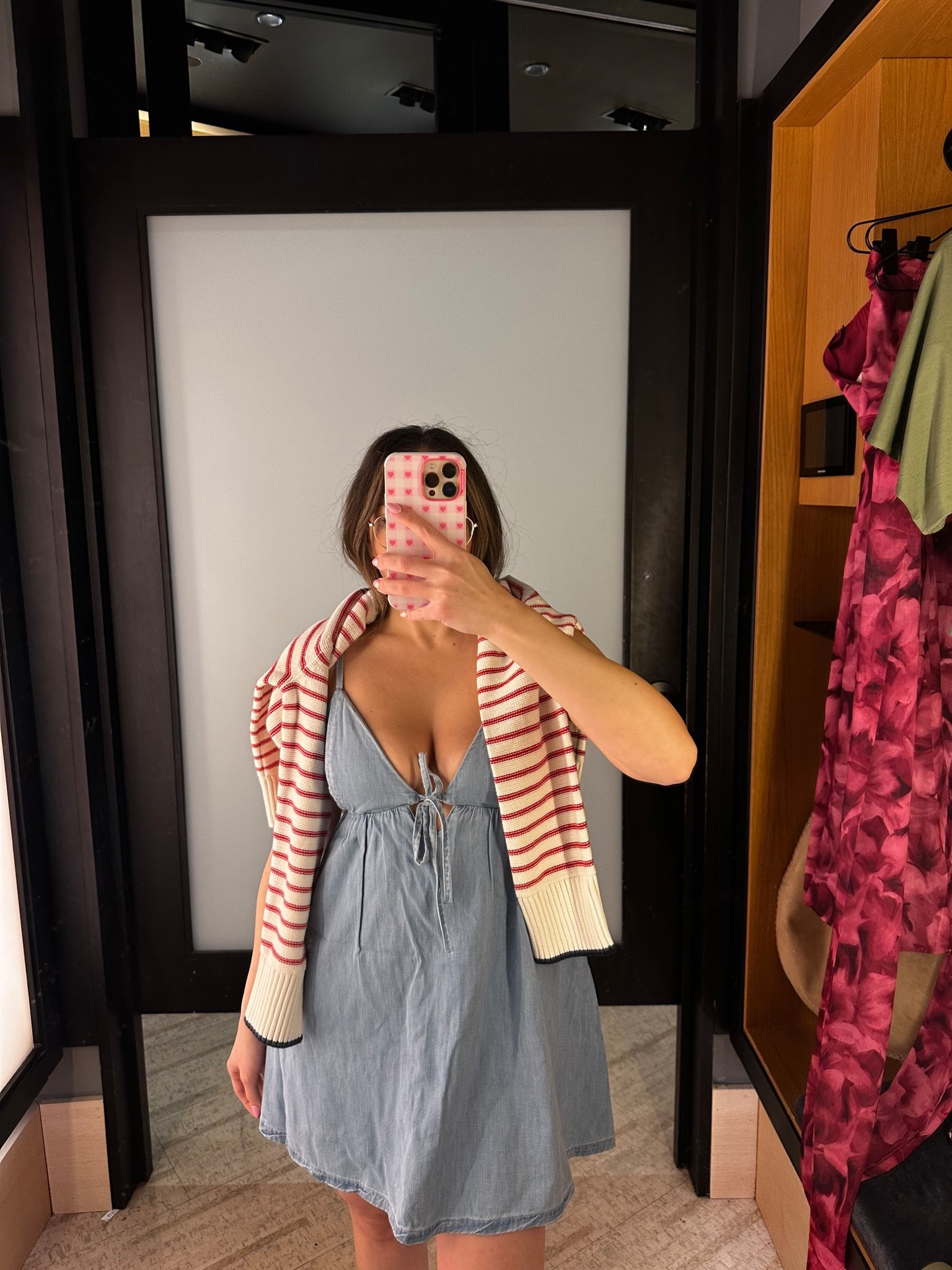 Denim skort from @abercrombie 

#LTKSpringSale #LTKootd #LTKgrwm