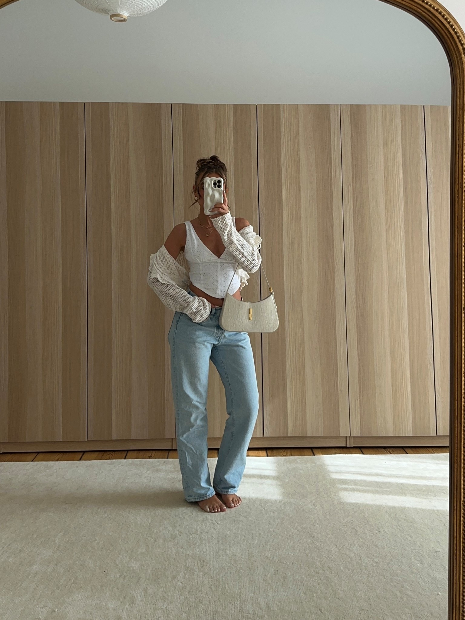 Denim & white 🦋🪽


Original Top is Zara 🤍

#LTKeurope #LTKspring #LTKdeutschland