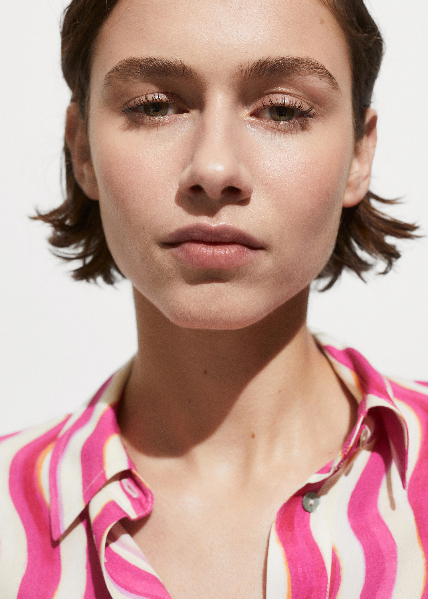 Printed short-sleeved shirt - Woman | MANGO United Kingdom | MANGO (UK)