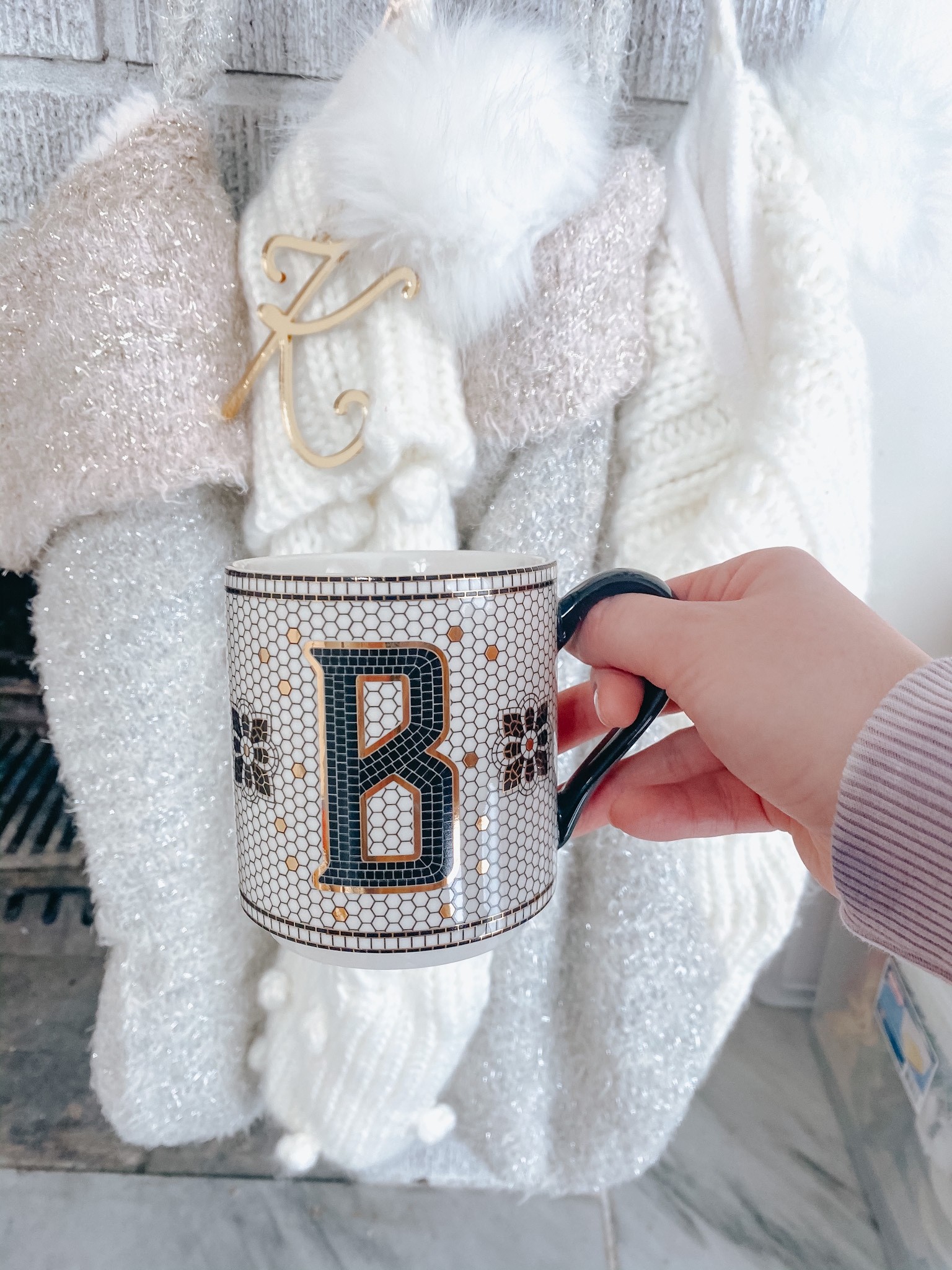 Anthropologie Christmas // coffee mugs // gift guide // teacher gifts 



#LTKHoliday #LTKunder50 #LTKSeasonal