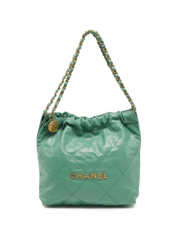 small 22 quilted leather shoulder bag | Farfetch Global
