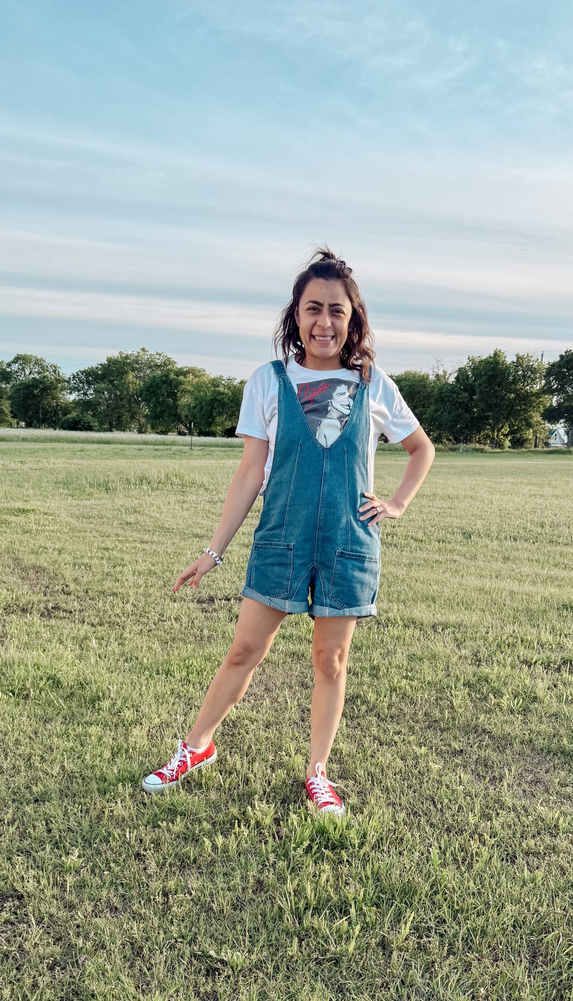 Happy Monday!! I am obsessed with these shortoralls!! I’m finding out how I can style it over and over again. Wearing SMALL.

#LTKFamily #LTKPetite #LTKSeasonal