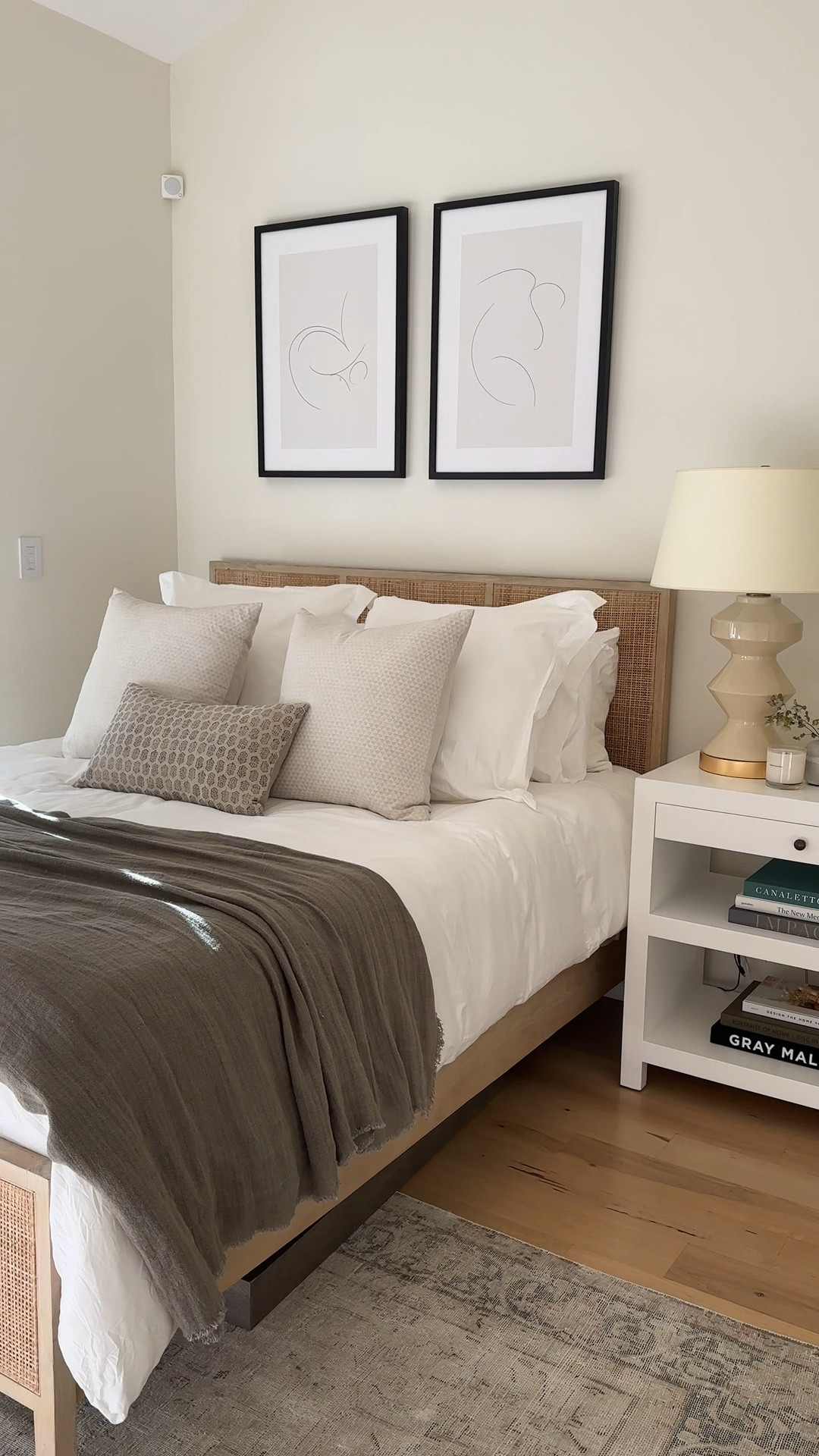 Our guest room details 🤍 would you stay the night?

Linked a bunch of exact items and many similar I love too!

Line drawings are from Citizen Atelier
Rug is vintage from Caravan Rugs in LA (VERY similar below)

#LTKHome #LTKWatchNow