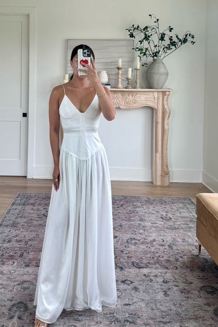 Maxi white dress! I’m loving the drop waist look and it comes with adjustable straps. 

A perfect bridal dress. 

Size: 0 for reference 

#LTKStyleTip #LTKWedding

#LTKSeasonal