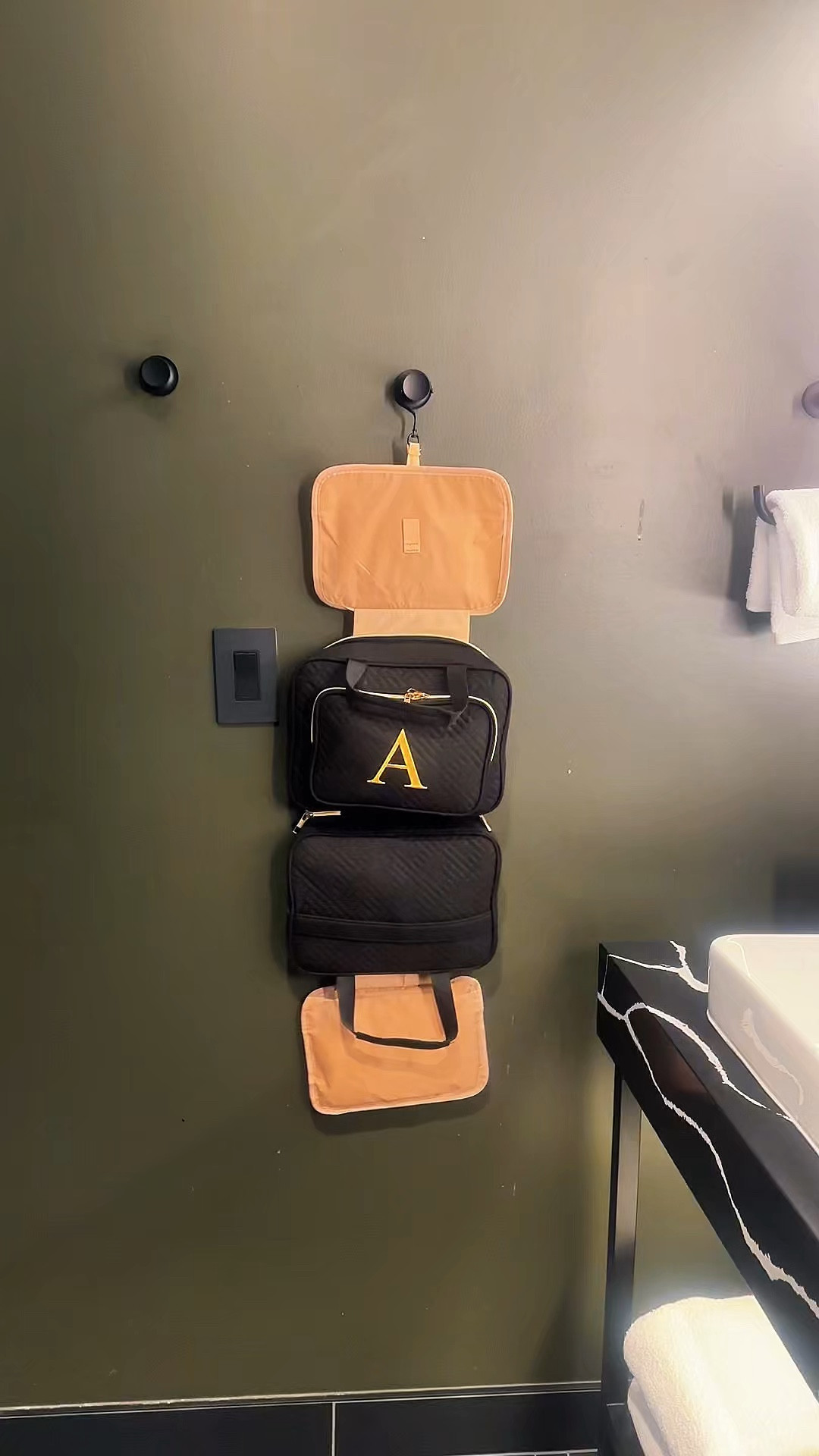 Travel toiletries bag men & women

#LTKTravel