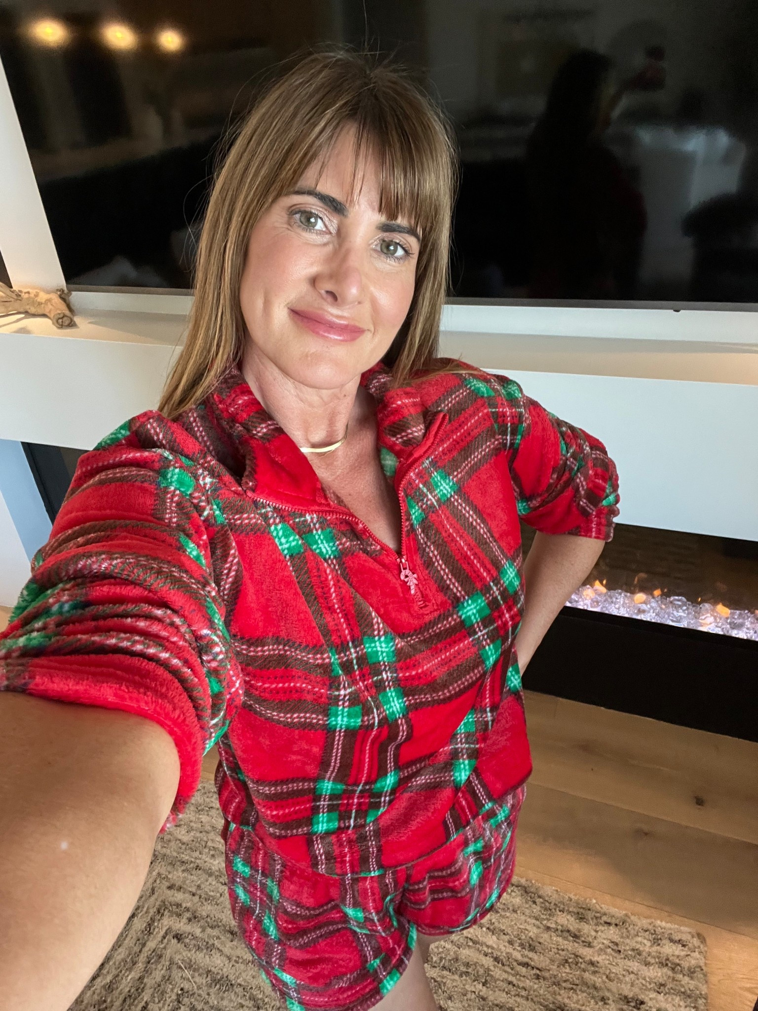 Velvety soft lounge set for Fall & Winter 🐻 ☕️ AND it’s under $20! Wearing XS top/M shorts. Perfect for Christmas time! 🎄

#LTKHoliday #LTKFindsUnder50 #LTKGiftGuide