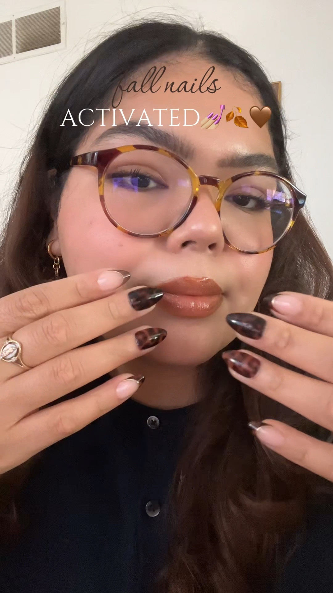 Fall nails. Autumn inspired nails. Tortoise shell nails. Fall press on nails. Autumn aesthetic. Cute press on nails. 

#LTKSeasonal #LTKBeauty