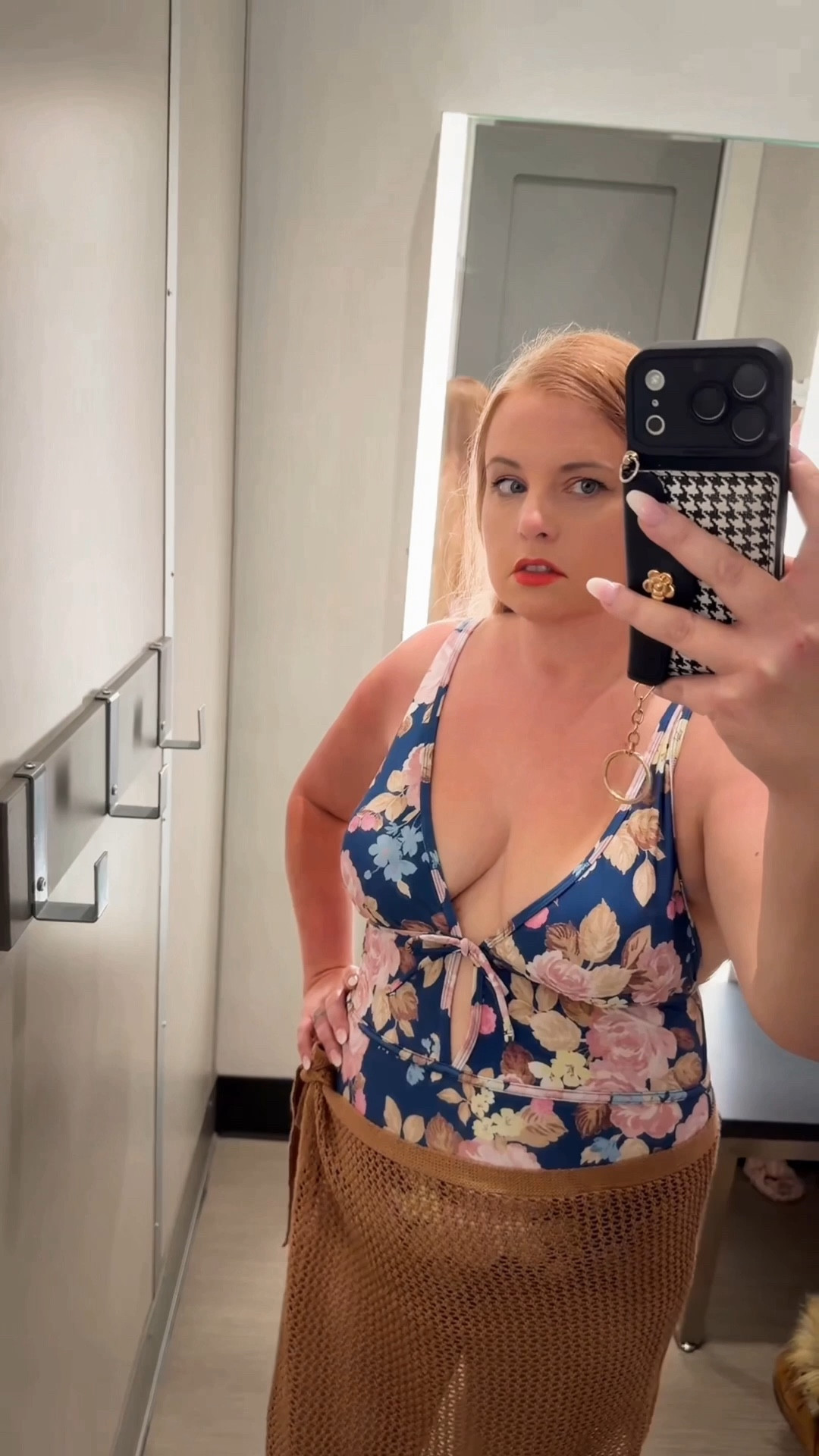 The search for the perfect floral swim is over. 💐 #BeachStyle #LTKvacay#LTKFloralSwim