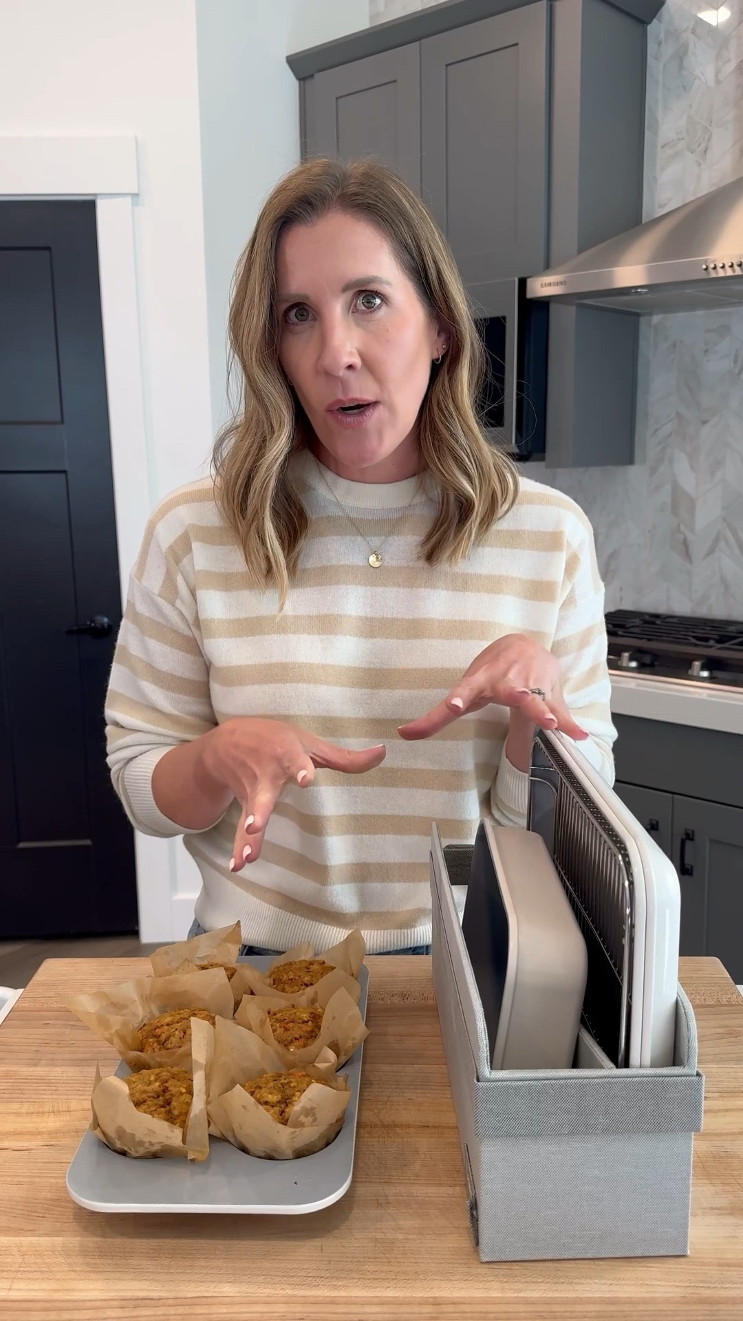 Mini bakeware I actually use 🤍

Talking through and showing my Caraway Mini Bakeware Set because it’s pretty, naturally non-stick, easy to clean, and perfect for smaller bakes. I love that it looks good in the kitchen and feels like such an upgrade.

Shop my Caraway Mini Bakeware Set in LTK

#LTKHome #LTKunder100 #LTKSeasonal #caraway #bakewareset #kitchenfavorites #nontoxicbakeware #homebaking
