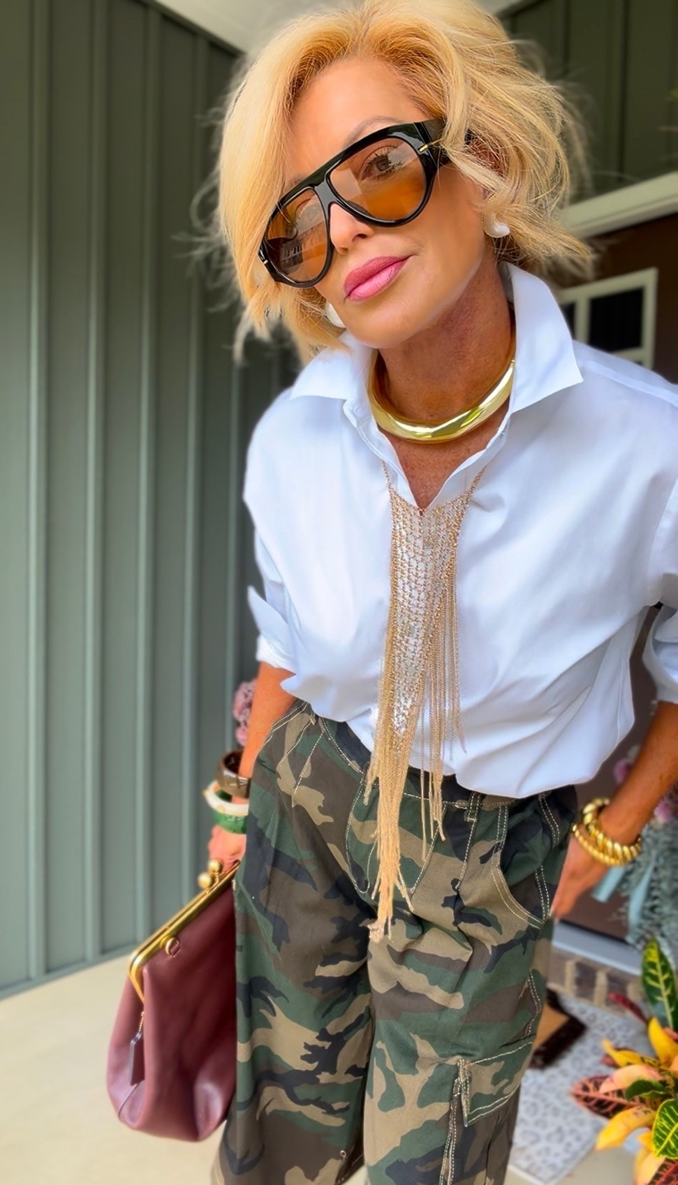 This is how I mix price points!! Fringe is trending for fall & I still can’t get over this necklace. It’s only $29.95 & I love it paired with my collar which is pricier.

#LTKgrwm #LTKOver40 #LTKvlog
