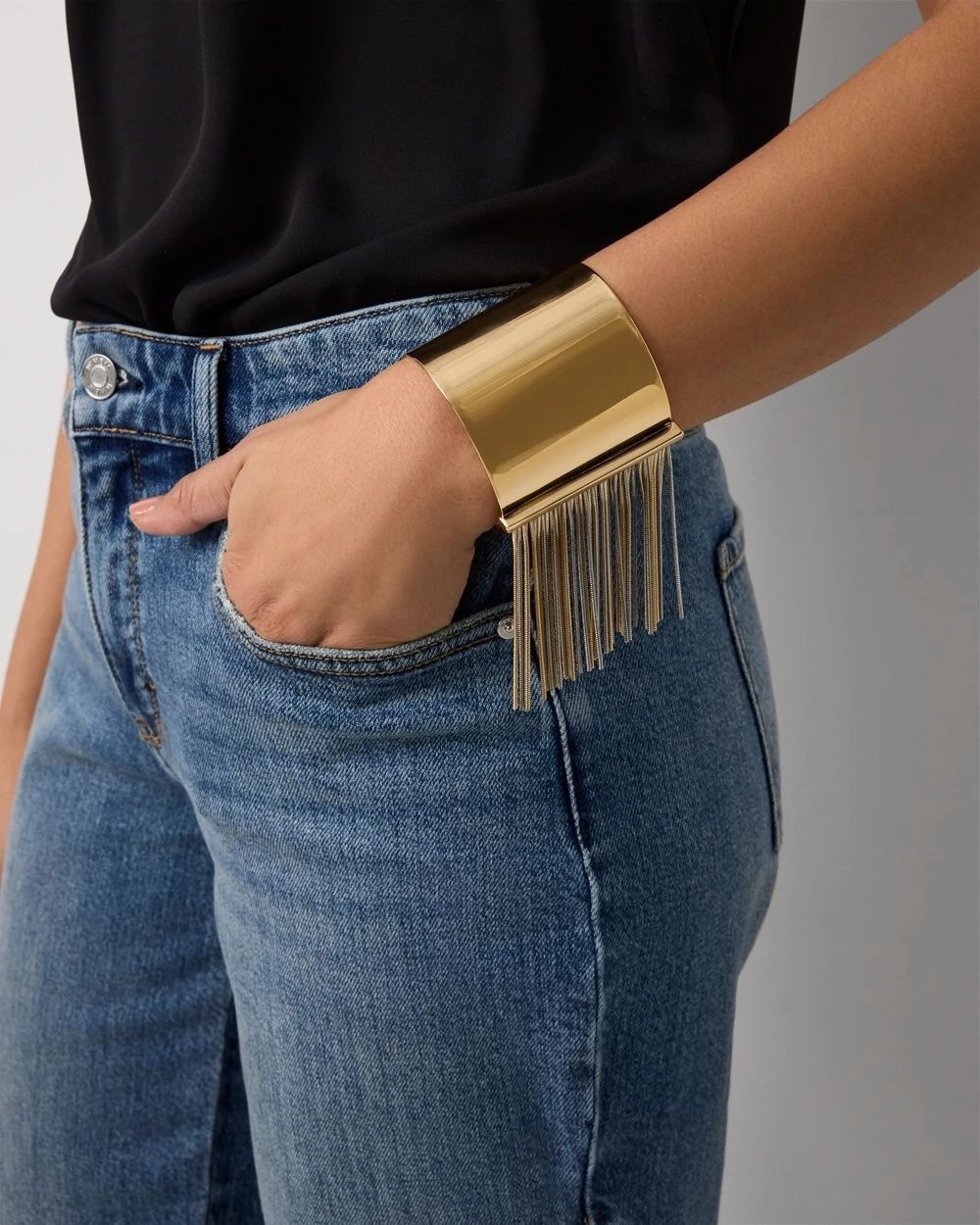 Fringe cuff