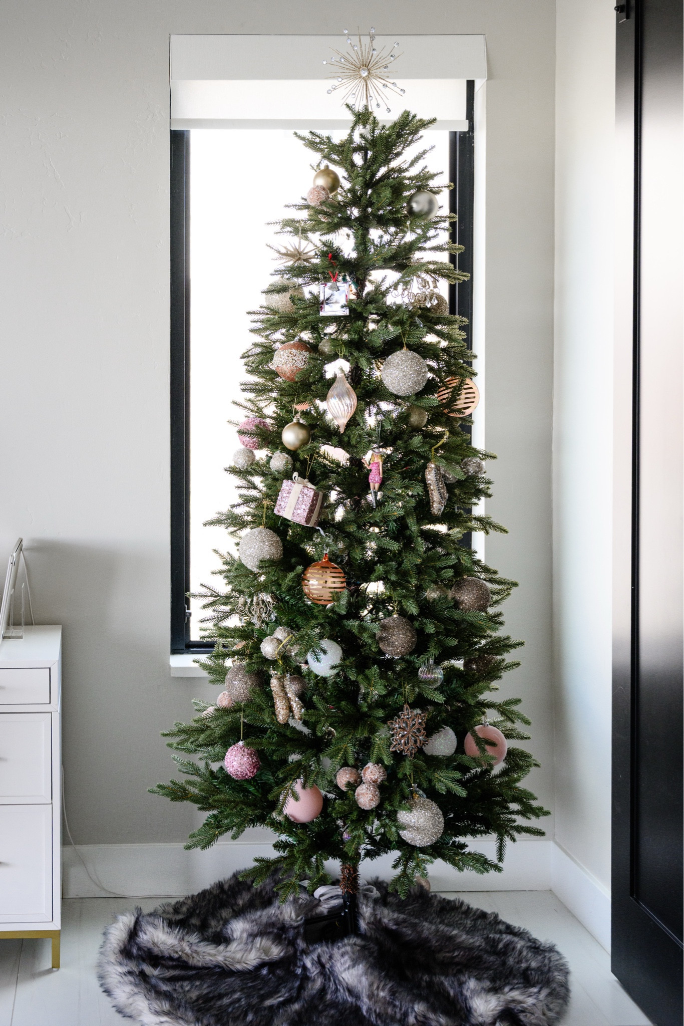 Holiday Teen Girl Christmas Tree Decor #girlychristmas #teenchristmas #nutcrackerdecor 

 

#LTKHoliday #LTKSeasonal #LTKHome