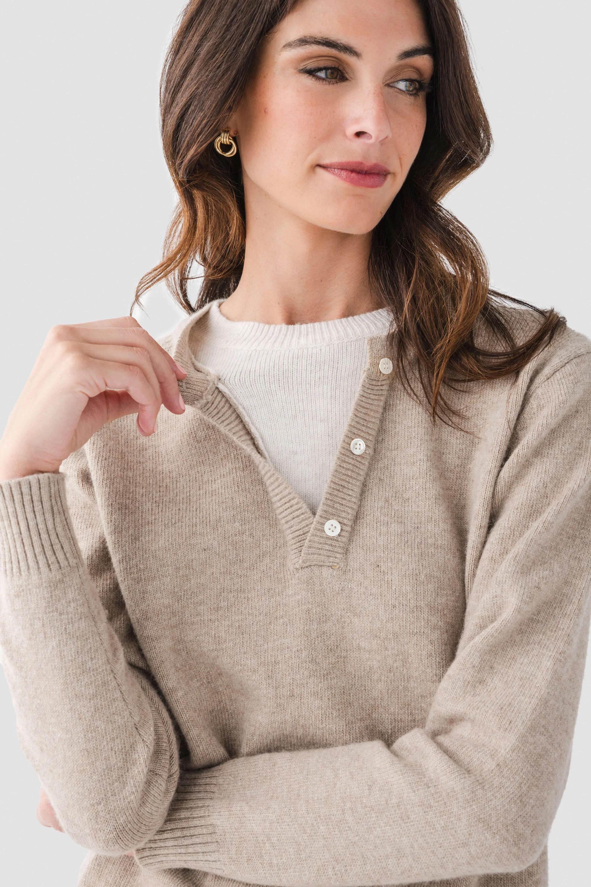 Pinch 2fer Pullover Sweater | Social Threads