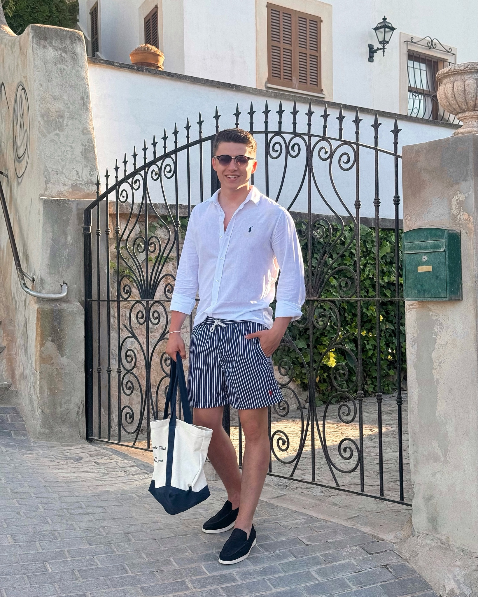 Beach fit

#LTKsummer #LTKstyletip #LTKeurope