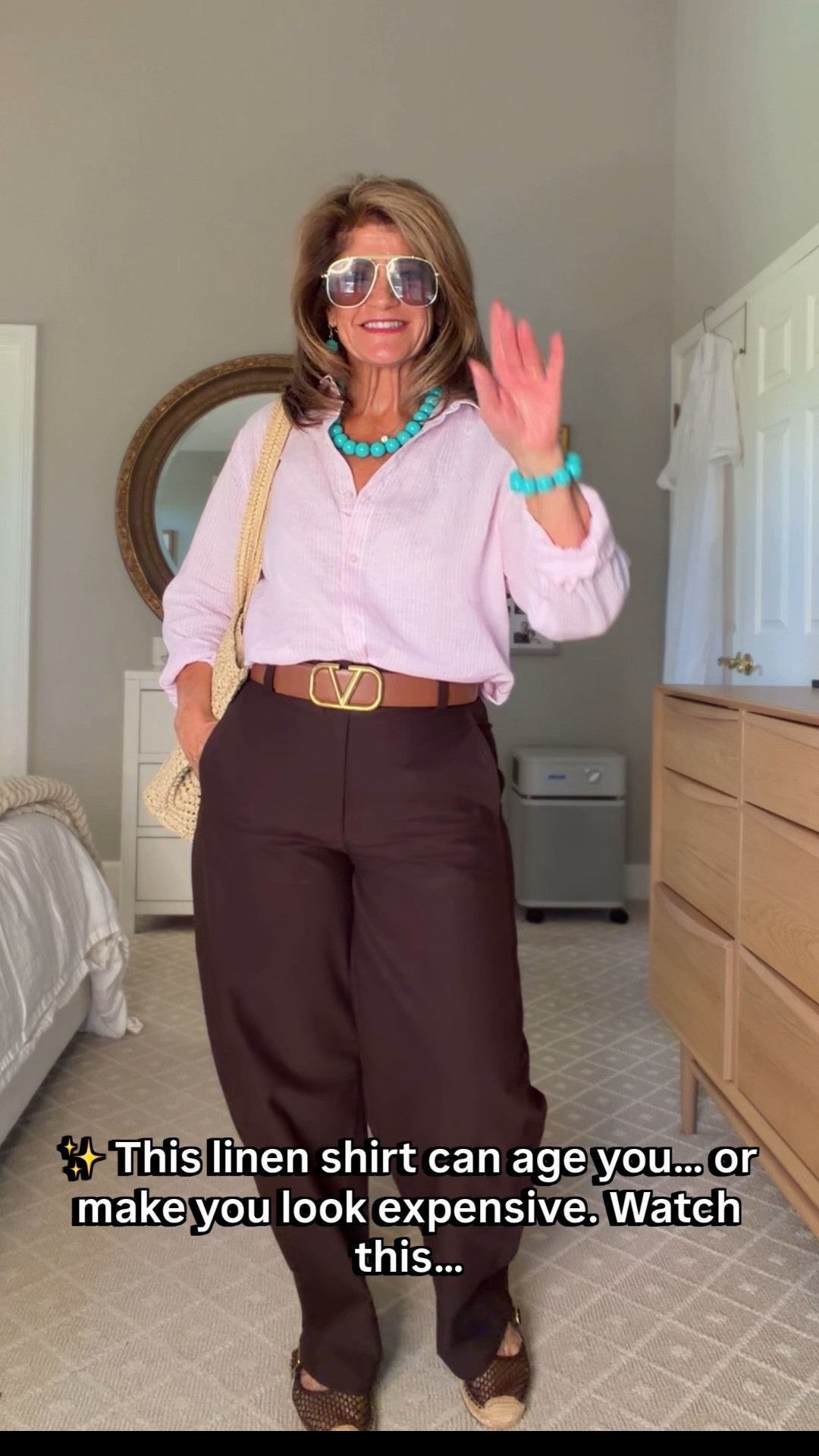 Luxury isn’t always a label.

Sometimes it’s the way a pink striped linen shirt drapes. The ease of perfectly tailored brown barrel jeans. The confidence to keep your outfit simple and let you be the statement.

That effortless European-inspired style isn’t about owning more clothes—it’s about choosing timeless pieces that look refined, feel comfortable, and never try too hard.

The most elegant women know this:
✨ Simplicity is sophisticated.
✨ Fit is everything.
✨ Confidence is the finishing touch.

Because the goal isn’t to look expensive…
It’s to look unforgettable.

🤍 Like if you love timeless style.
📌 Save this for your next outfit.
💛 Share it with a friend who loves effortless fashion.
✨ Comment RESET if you’re ready to transform your wardrobe with my Closet Reset, and follow for more chic styling ideas.

#EffortlessStyle #EuropeanChic #TimelessWardrobe #BarrelJeansStyle #ElevatedBasics