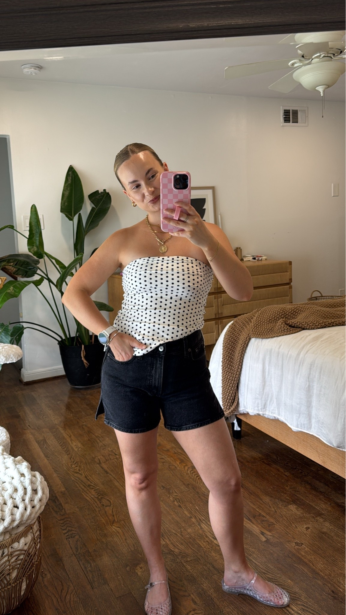 Cute weekend outfit for summer! S in strapless top (has sticky at the top) linking similar shorts as these are older and sold out

#LTKootd