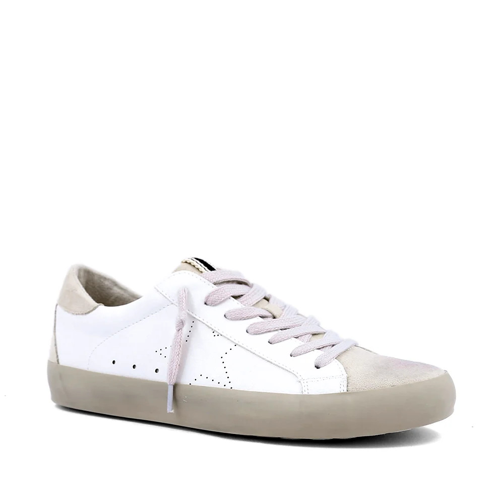 Shu Shop Womens Mia Star Distressed Pre-Scuffed Fashion Sneakers (8, White) | Walmart (US)