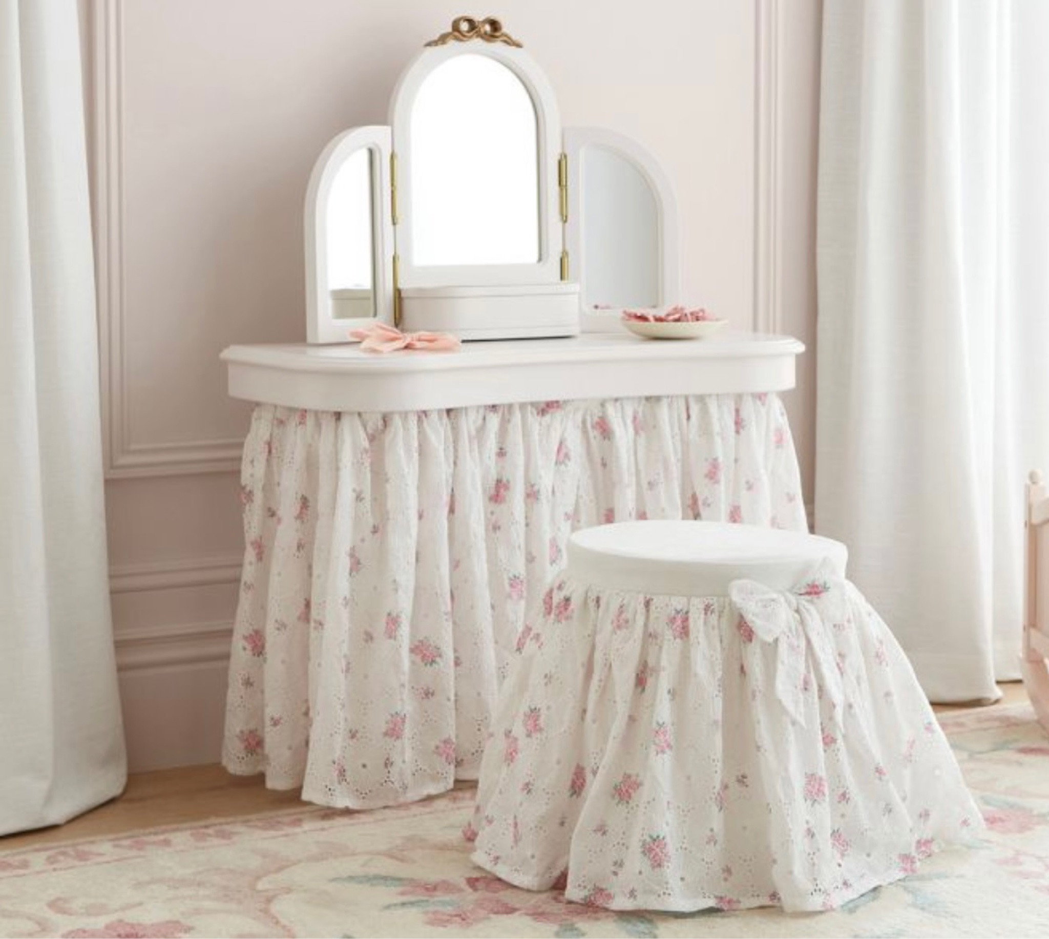 Play vanity is $200 off right now! 

#LTKHoliday #LTKGiftGuide #LTKKids