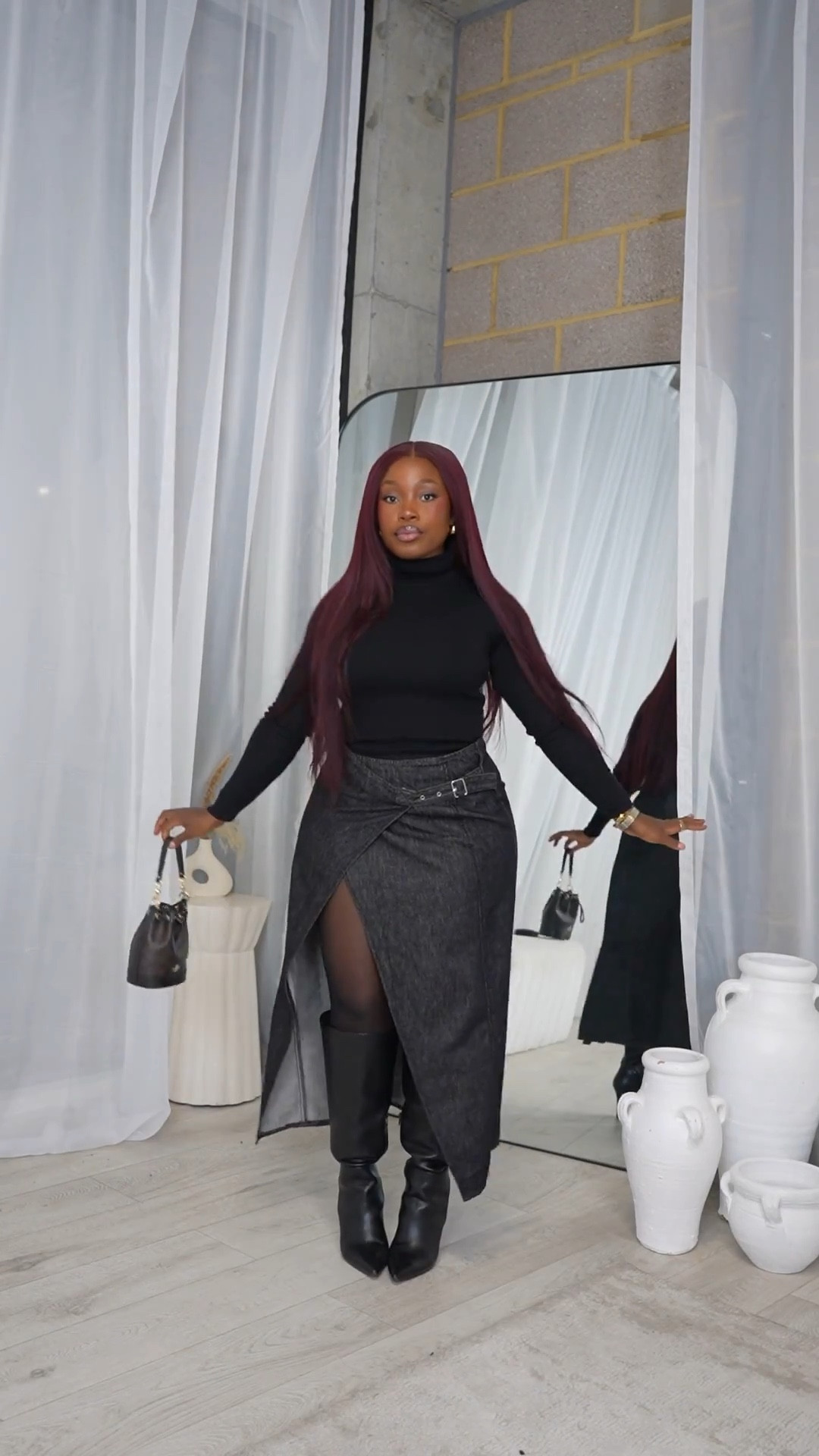 Can’t go wrong with a denim skirt this autumn  🤍🤎

#LTKautumn #LTKstyletip #LTKmidsize