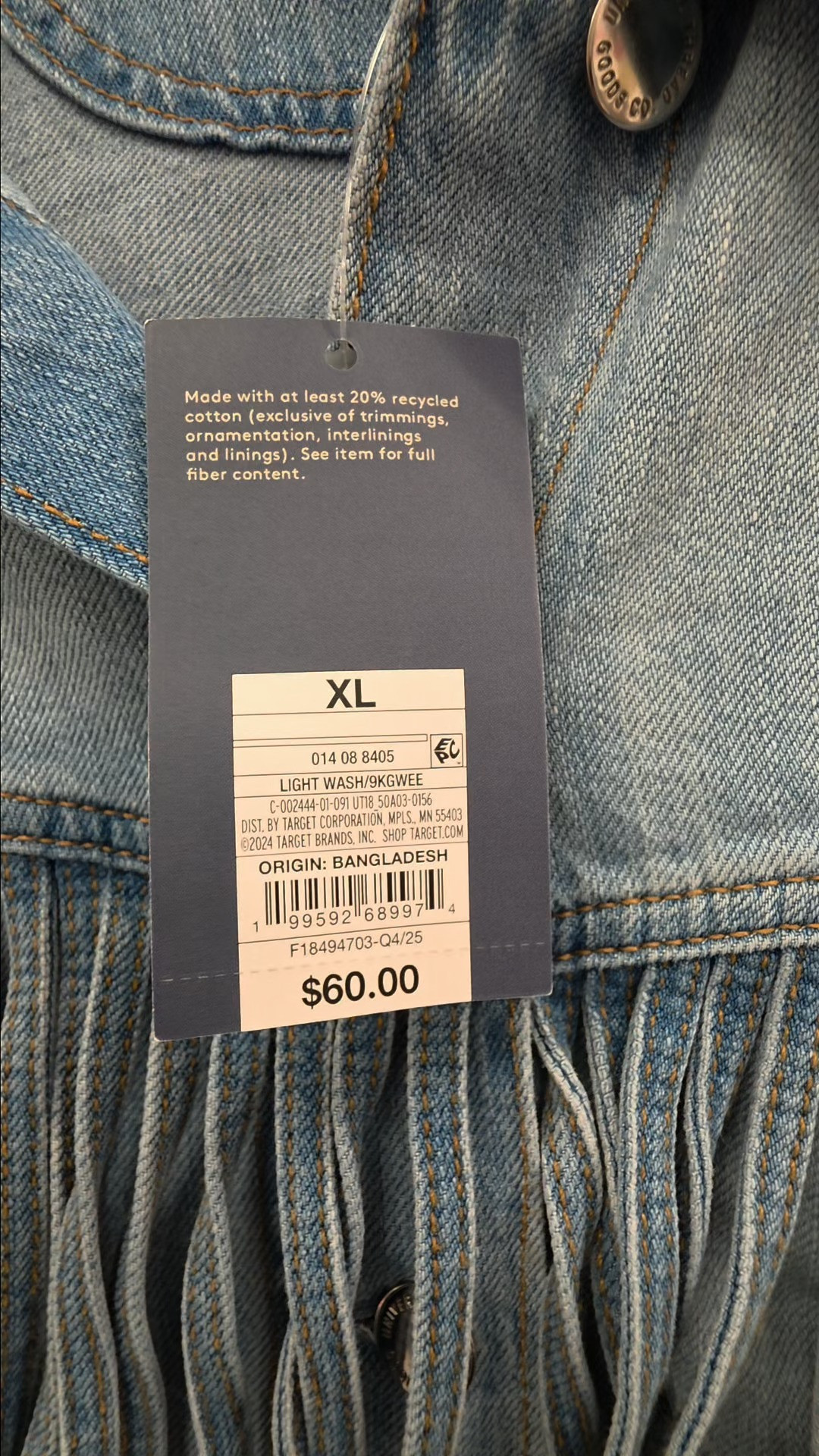 Spring style refresh 
Target understood the assignment with these denim jackets, dresses, and everyday tops  Affordable fashion finds that look elevated without the luxury price tag 

Shop all my spring favorites on my LTK 

 #LTKStyle #TargetFinds #SpringFashion #AffordableFashion #WomenStyle #FashionOver40 #TargetStyle #SpringLooks #LTKgrwm #LTKOver40 #LTKPlusSize