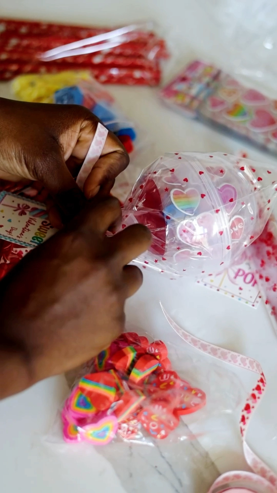 No candy class Valentine idea.


#LTKkids #LTKGiftGuide #LTKparties