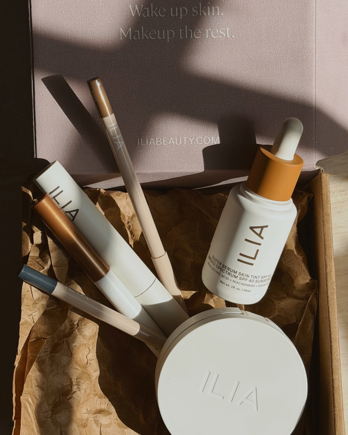 — Eye Shadow Stick - Gilded 
— Waterproof Eyeliner - Portrait 
— Matte Waterproof Eyeliner - Dash 
— Soft Focus Finishing Powder - Medium Translucent  
— Super Serum Skin Tint SPF 40 - Ramla Bay

#LTKBeauty